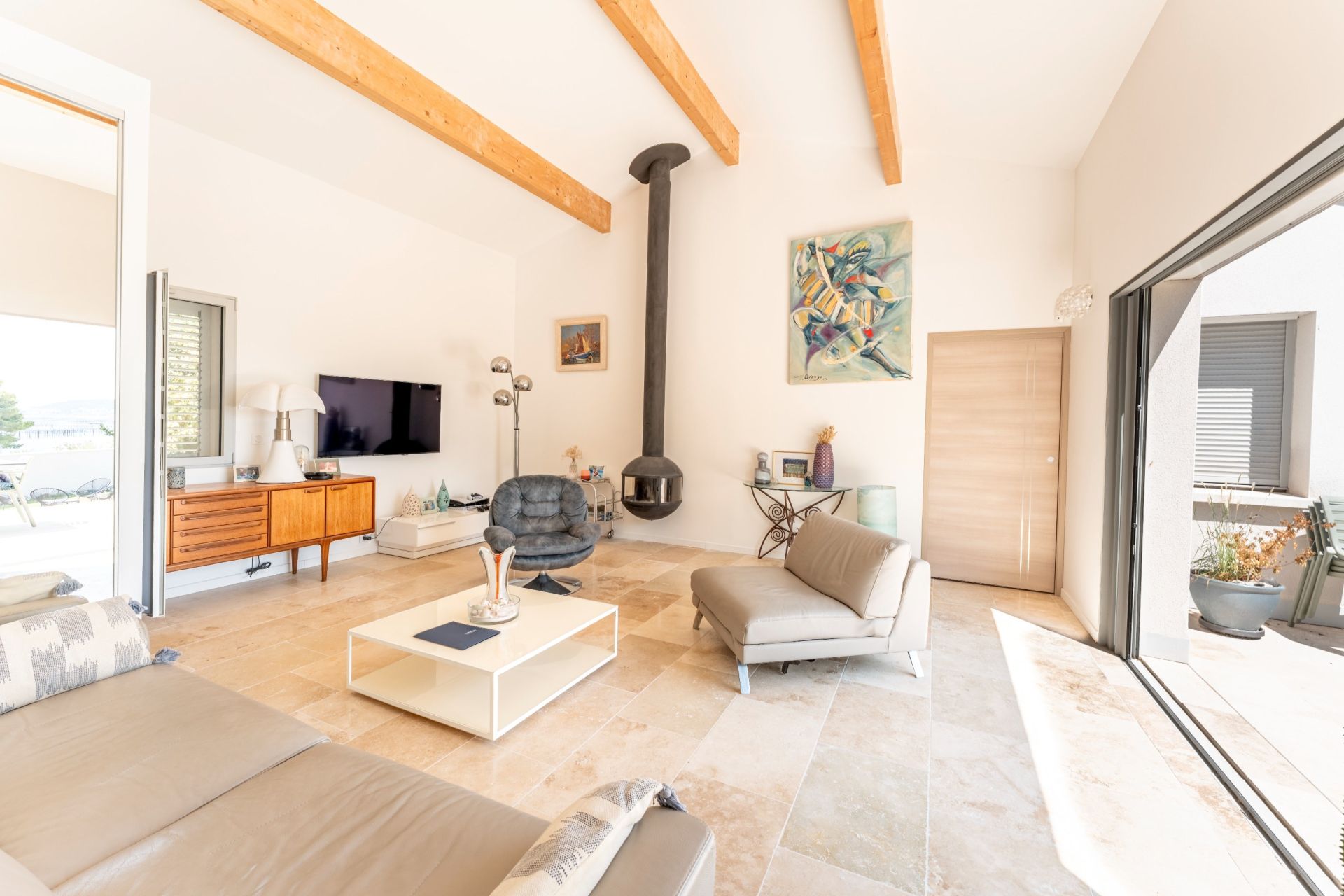 luxury villa 5 Rooms for sale on BOUZIGUES (34140)