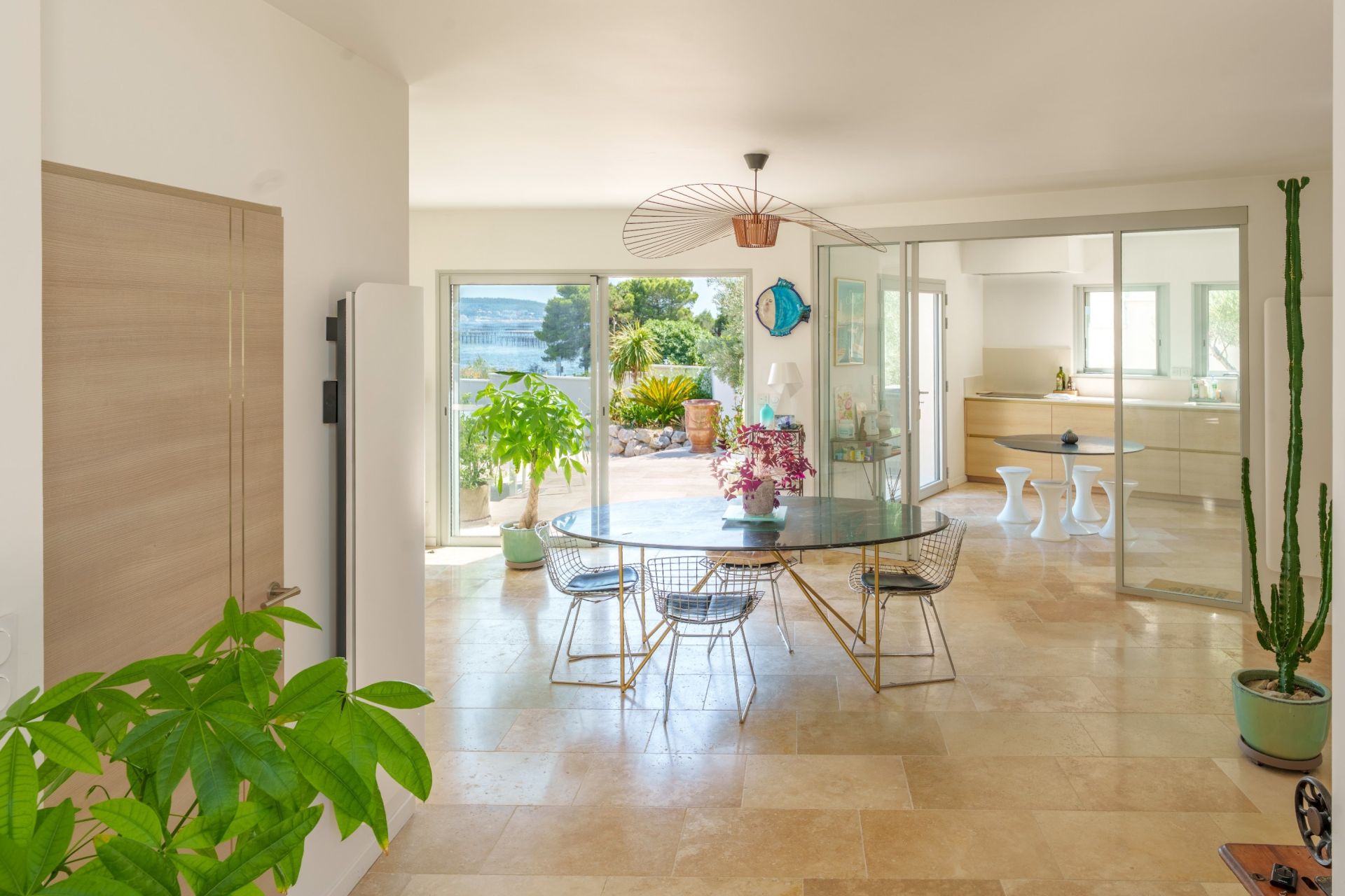 luxury villa 5 Rooms for sale on BOUZIGUES (34140)