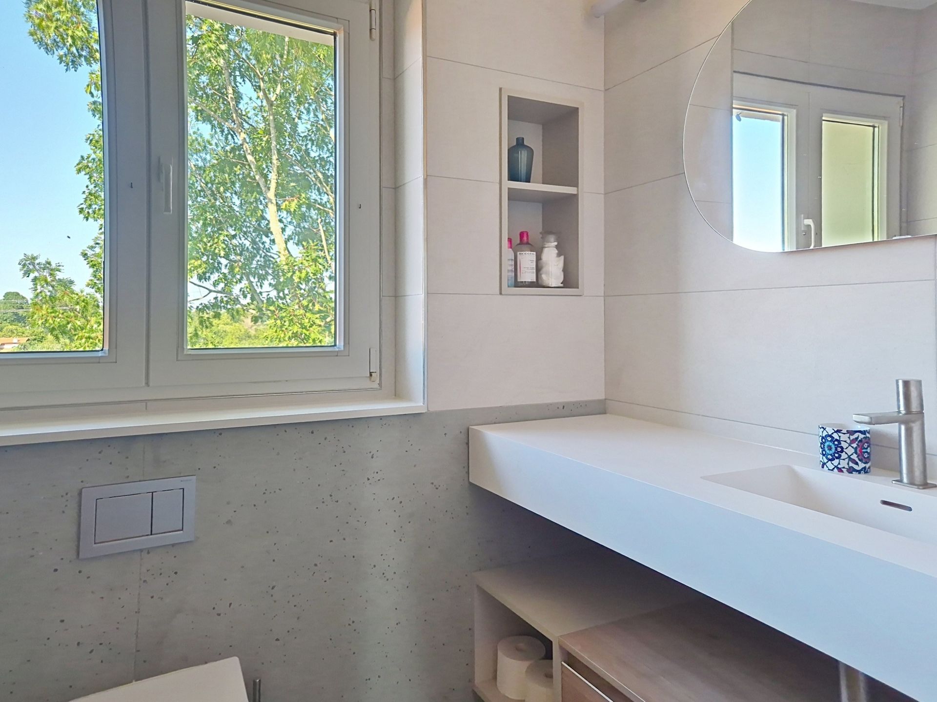 luxury house 6 Rooms for sale on URRUGNE (64122)