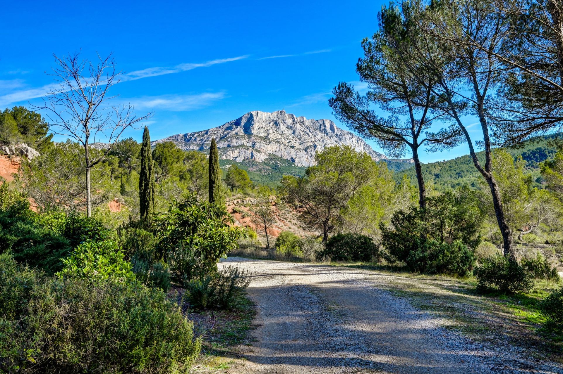 luxury house 10 Rooms for sale on AIX EN PROVENCE (13100)