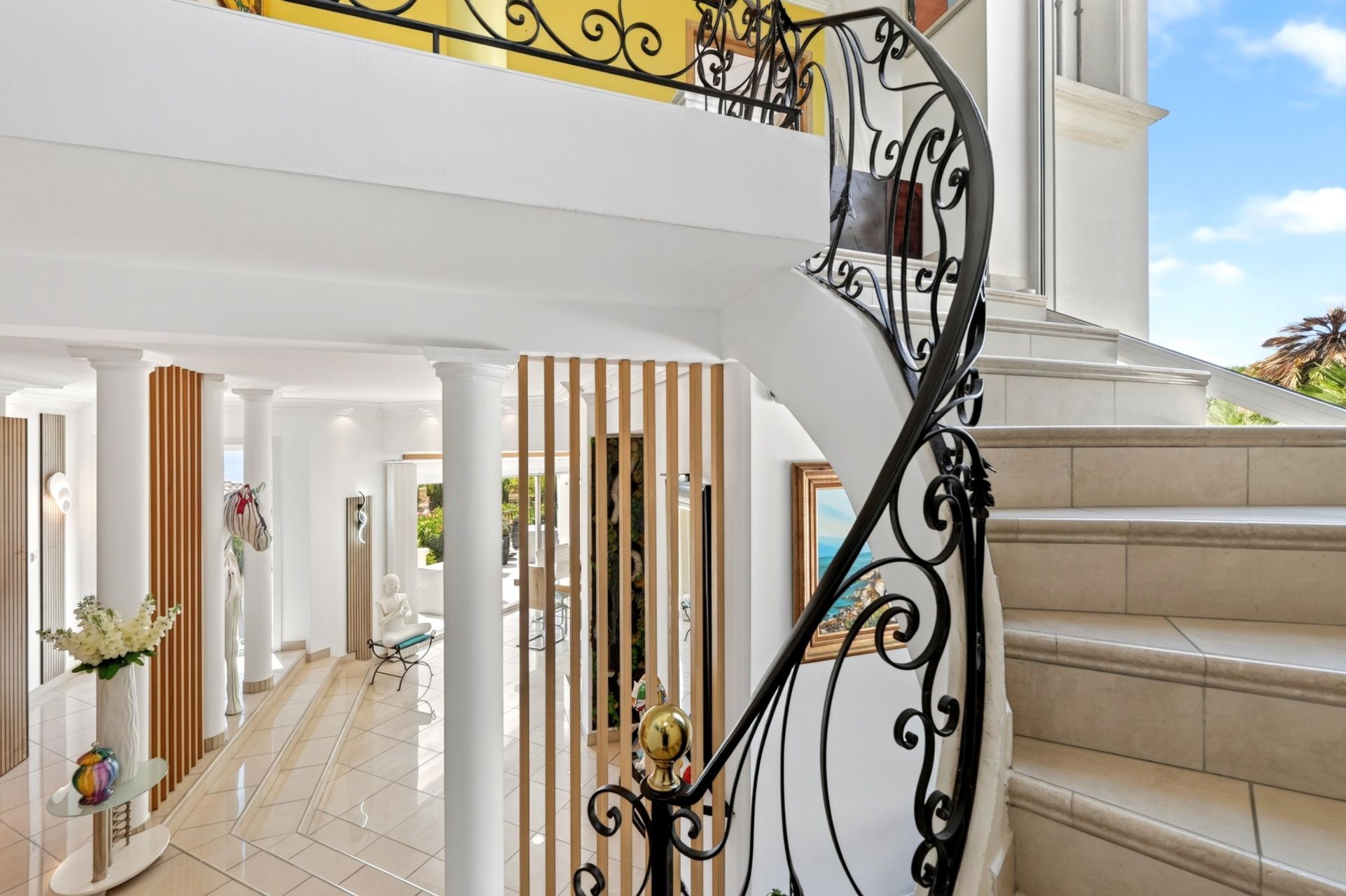 luxury house 10 Rooms for sale on CARRY LE ROUET (13620)