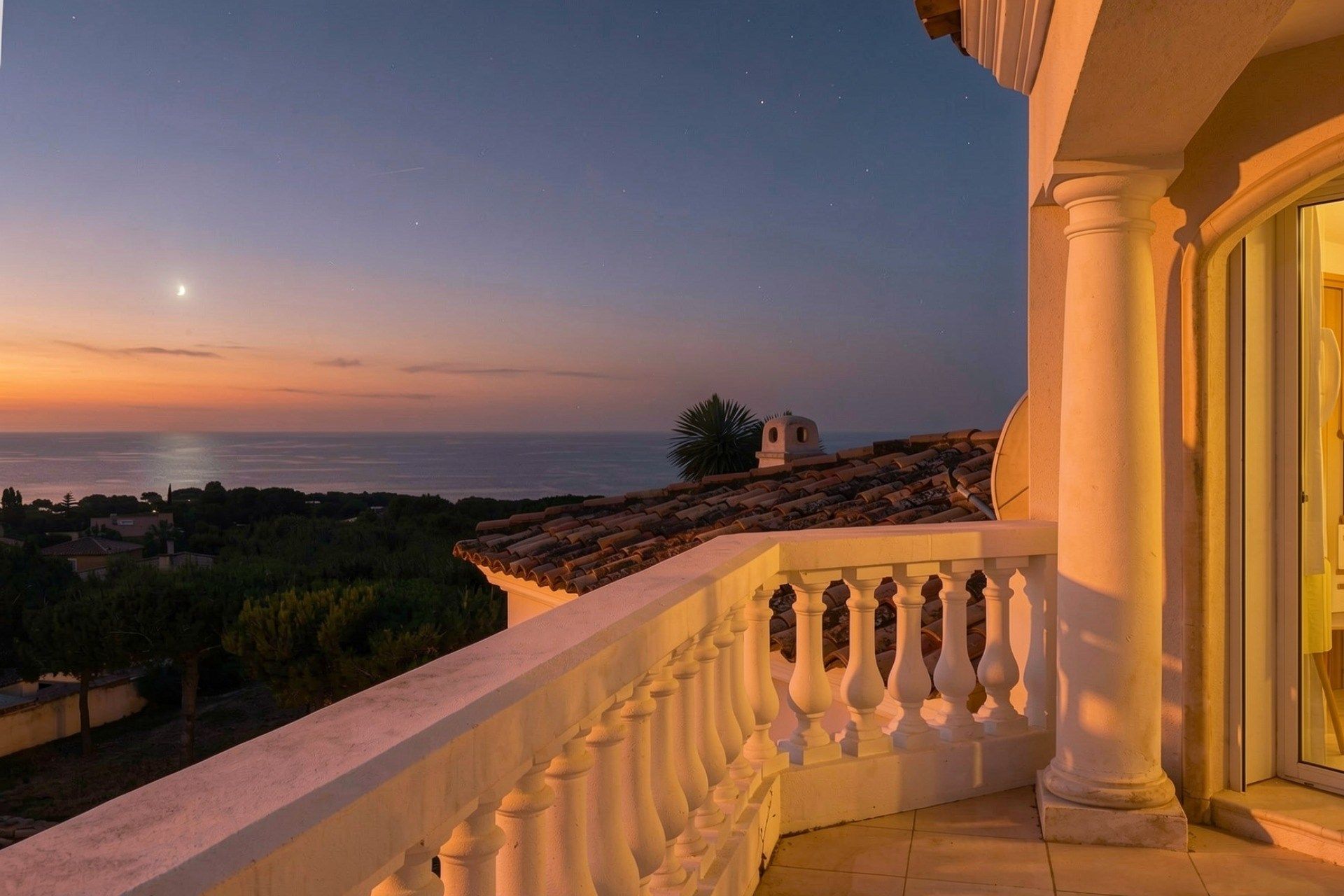 luxury house 10 Rooms for sale on CARRY LE ROUET (13620)
