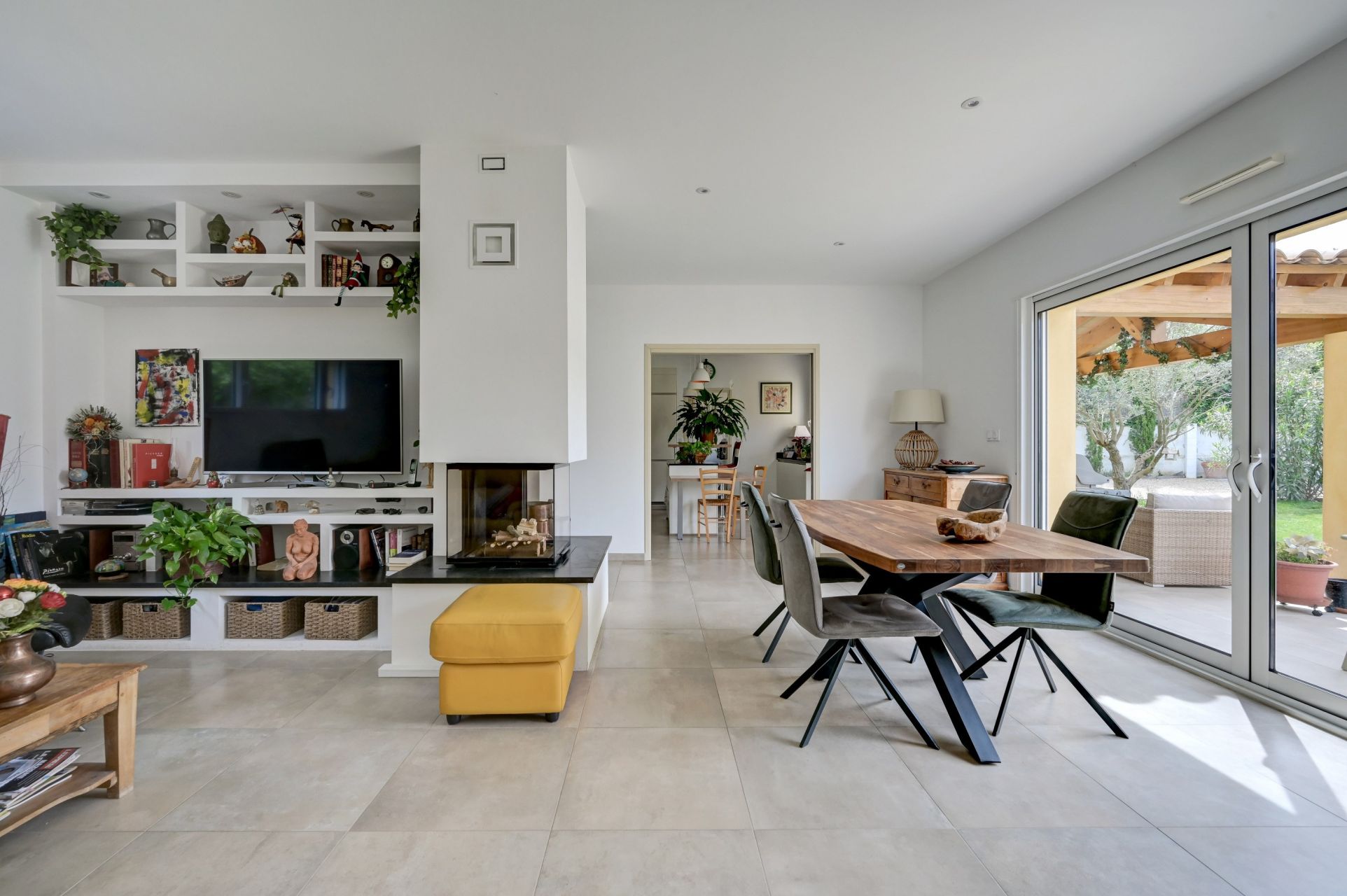 luxury house 5 Rooms for sale on BOUC BEL AIR (13320)