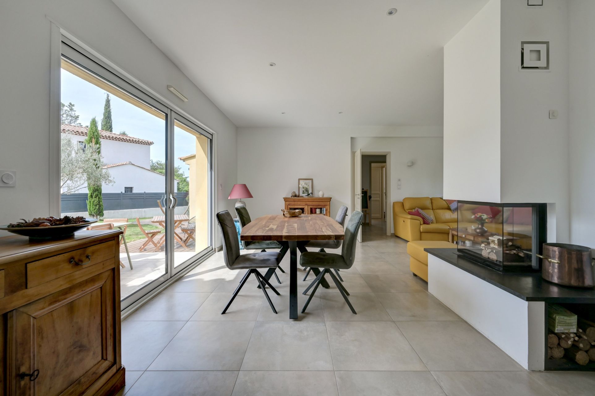 luxury house 5 Rooms for sale on BOUC BEL AIR (13320)