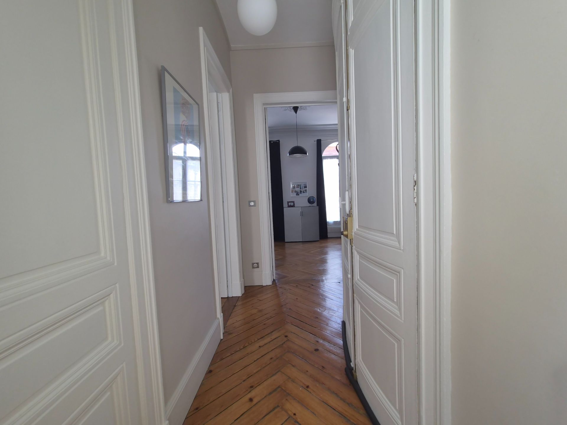 luxury apartment 6 Rooms for sale on ROUEN (76000)