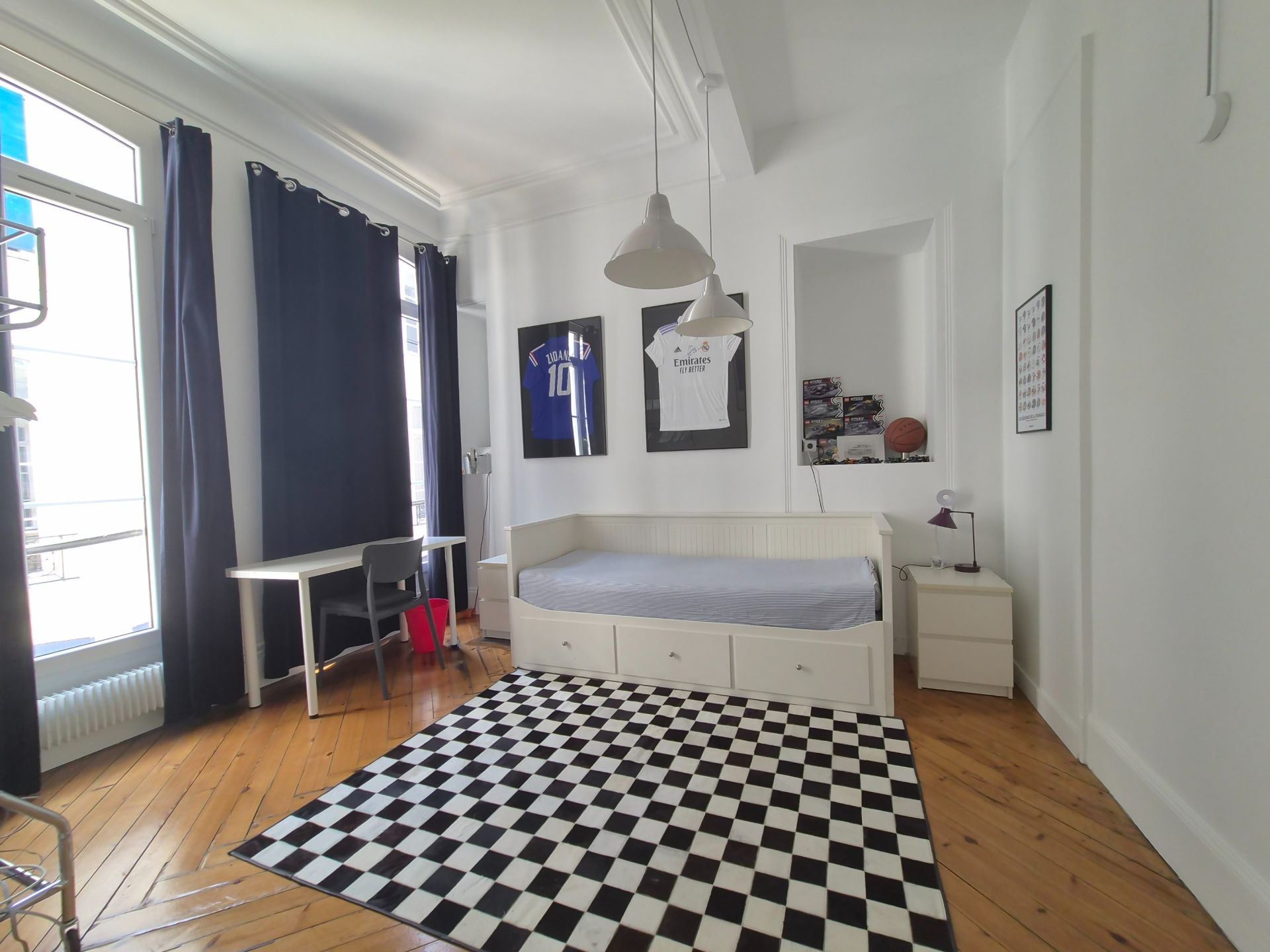 luxury apartment 6 Rooms for sale on ROUEN (76000)
