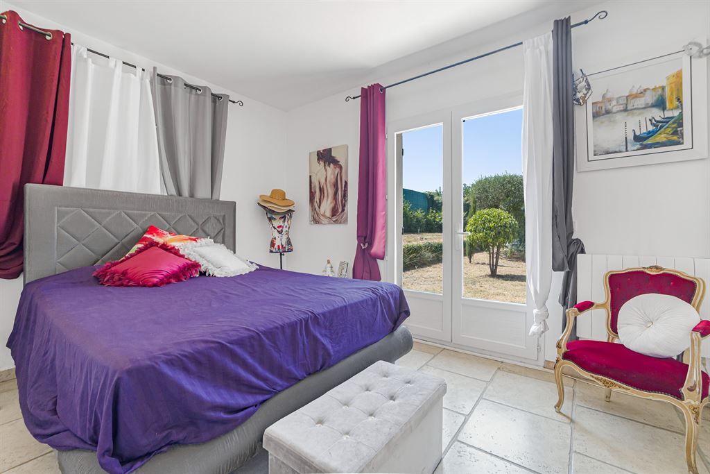 luxury villa 8 Rooms for sale on MOUANS SARTOUX (06370)