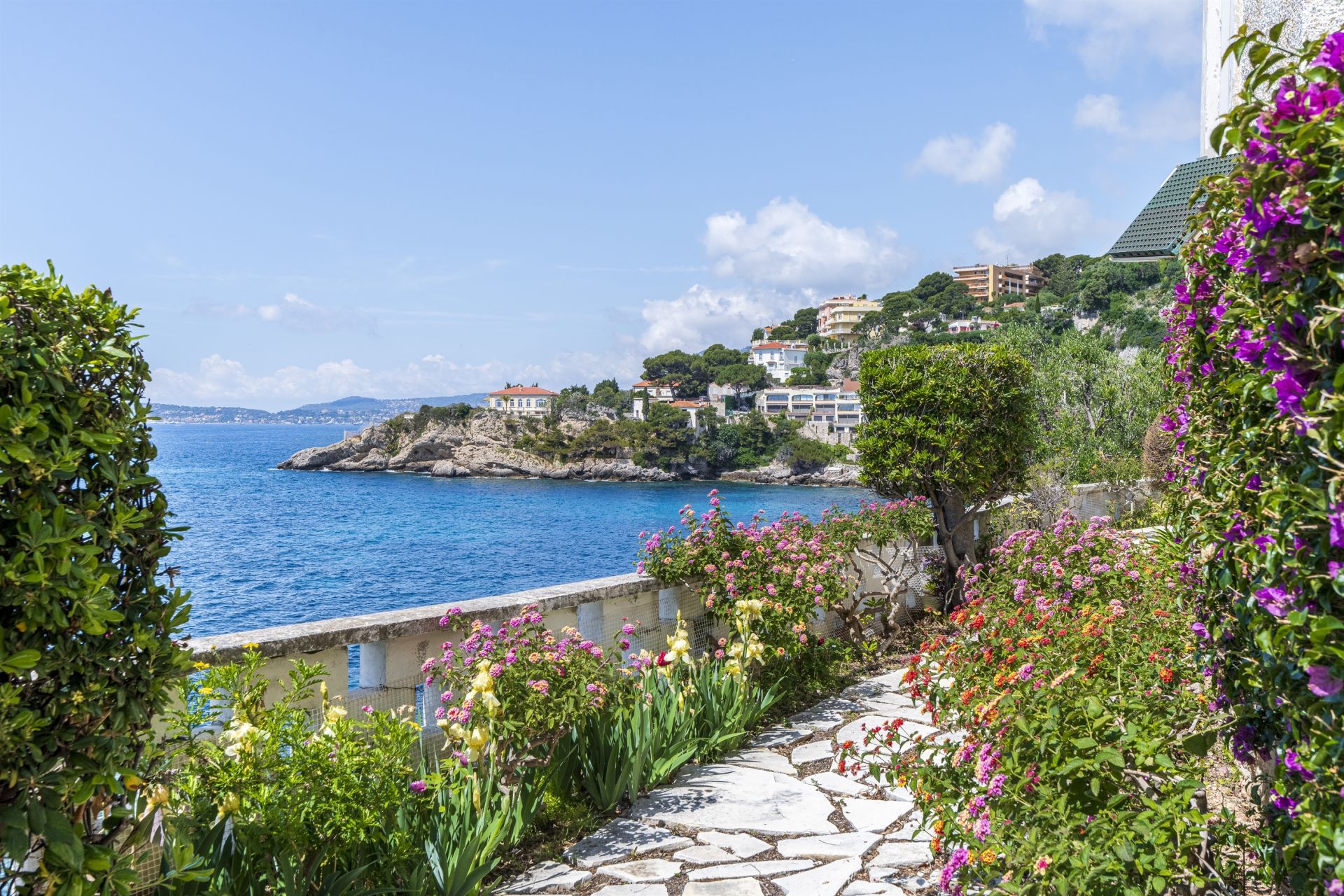 maison de maître 12 Pièces en vente sur CAP D AIL (06320)