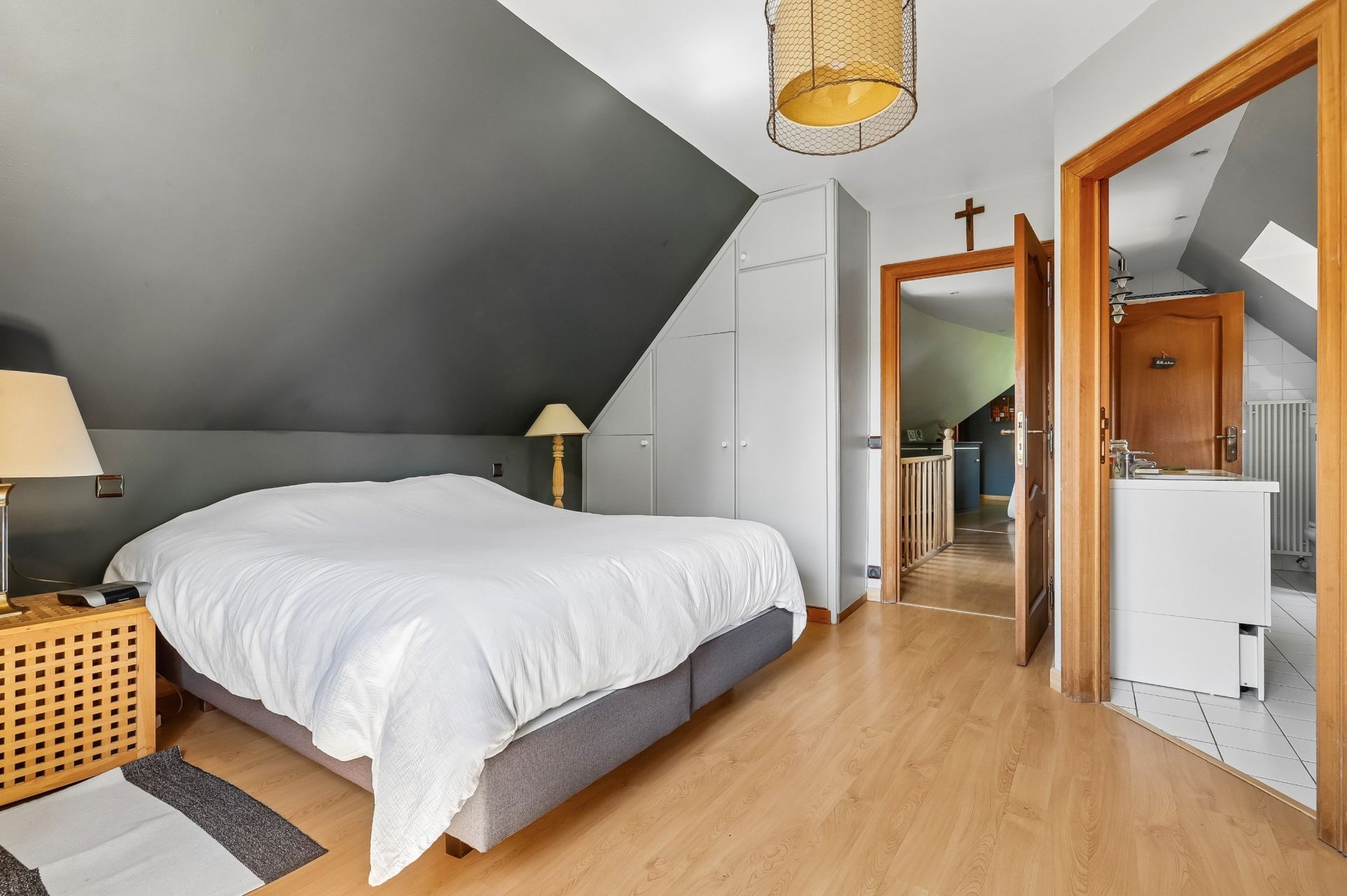 luxury house 5 Rooms for sale on CROIX (59170)
