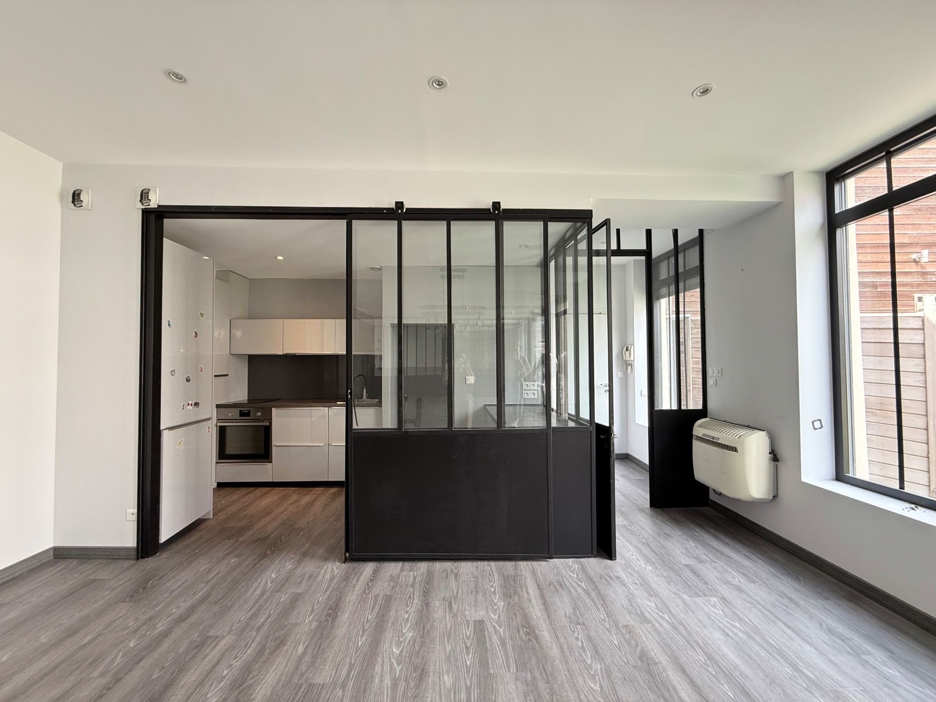 luxury apartment 2 Rooms for sale on LILLE (59800)