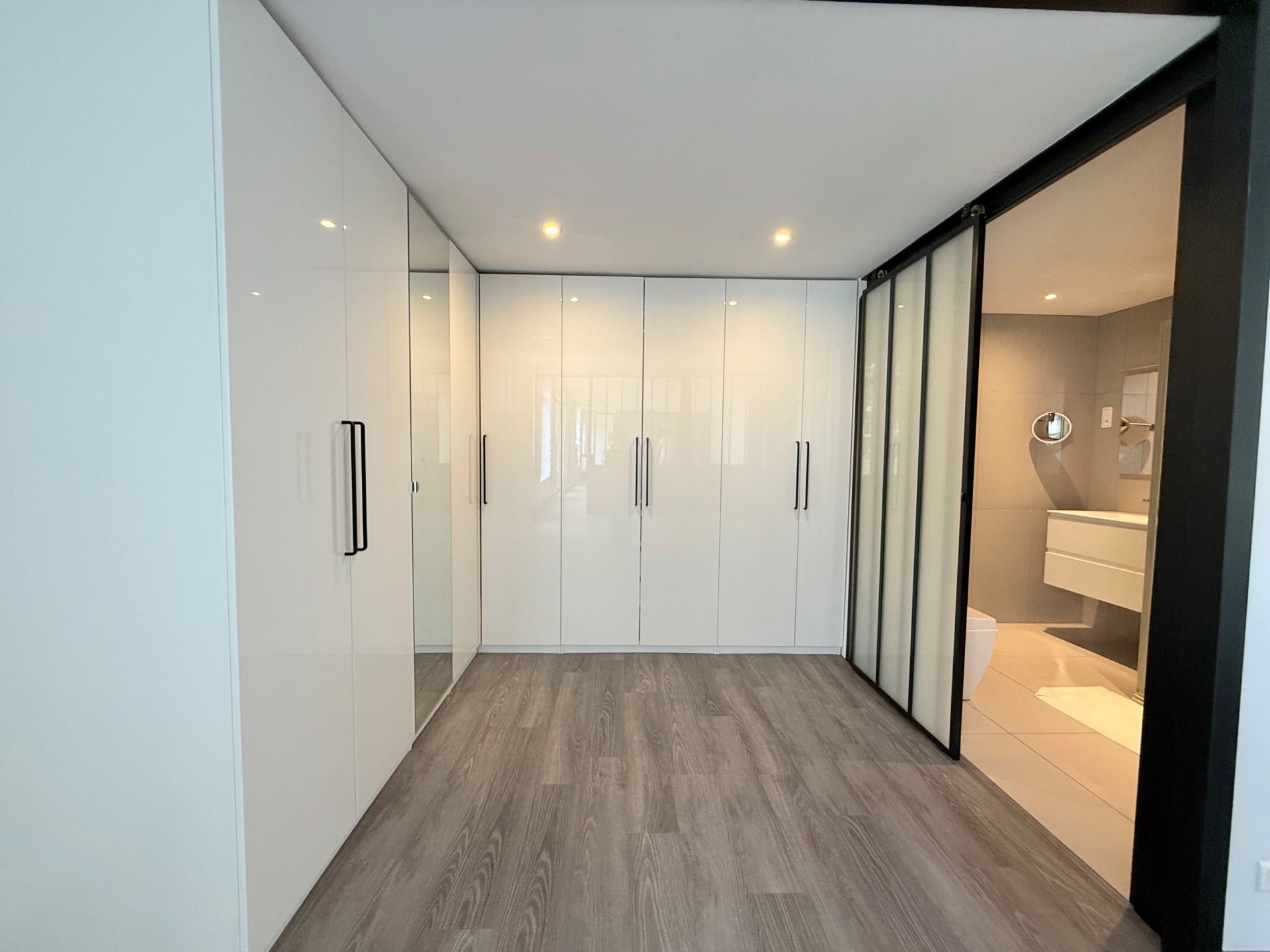 luxury apartment 2 Rooms for sale on LILLE (59800)