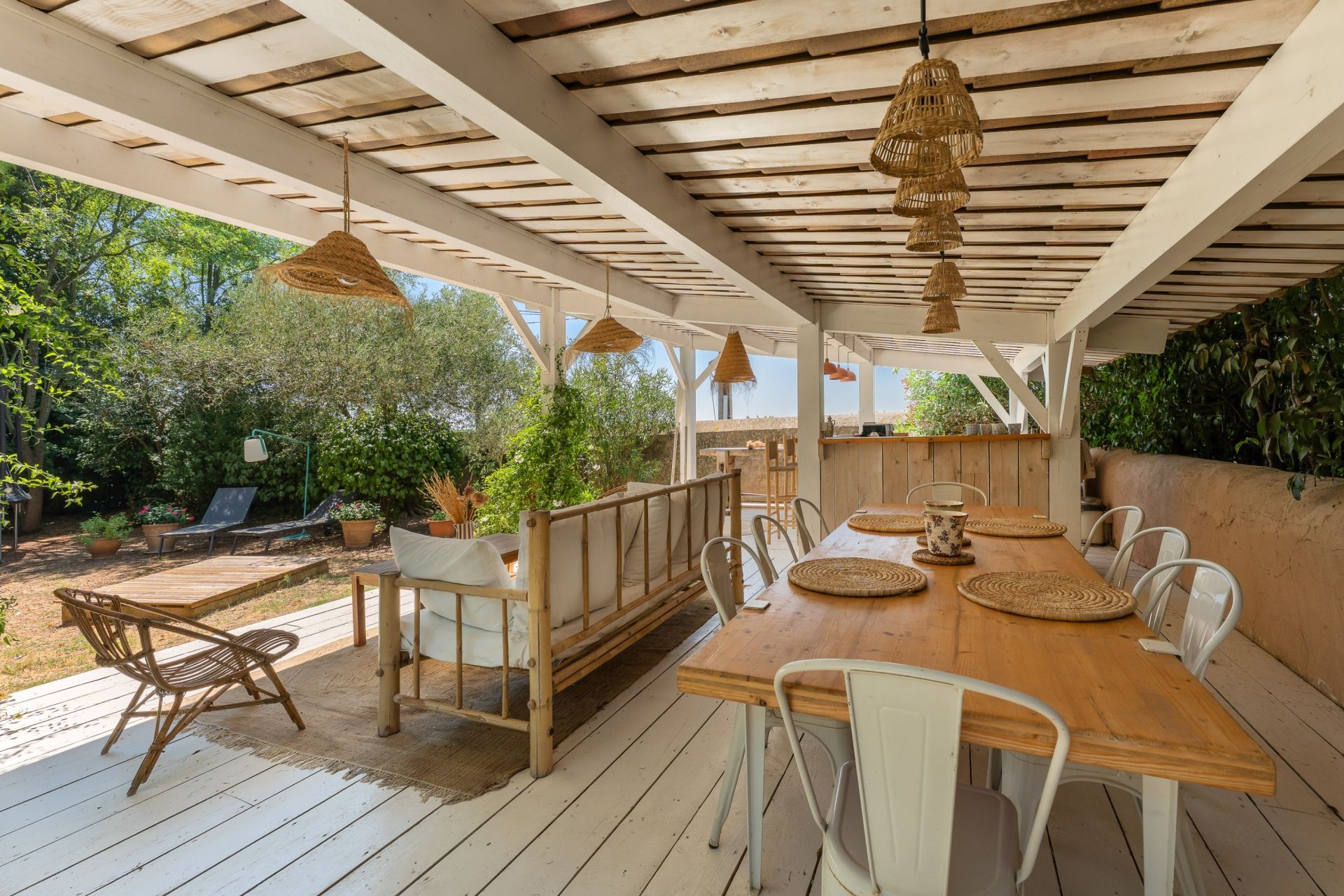 luxury property 35 Rooms for sale on MONTPELLIER (34000)