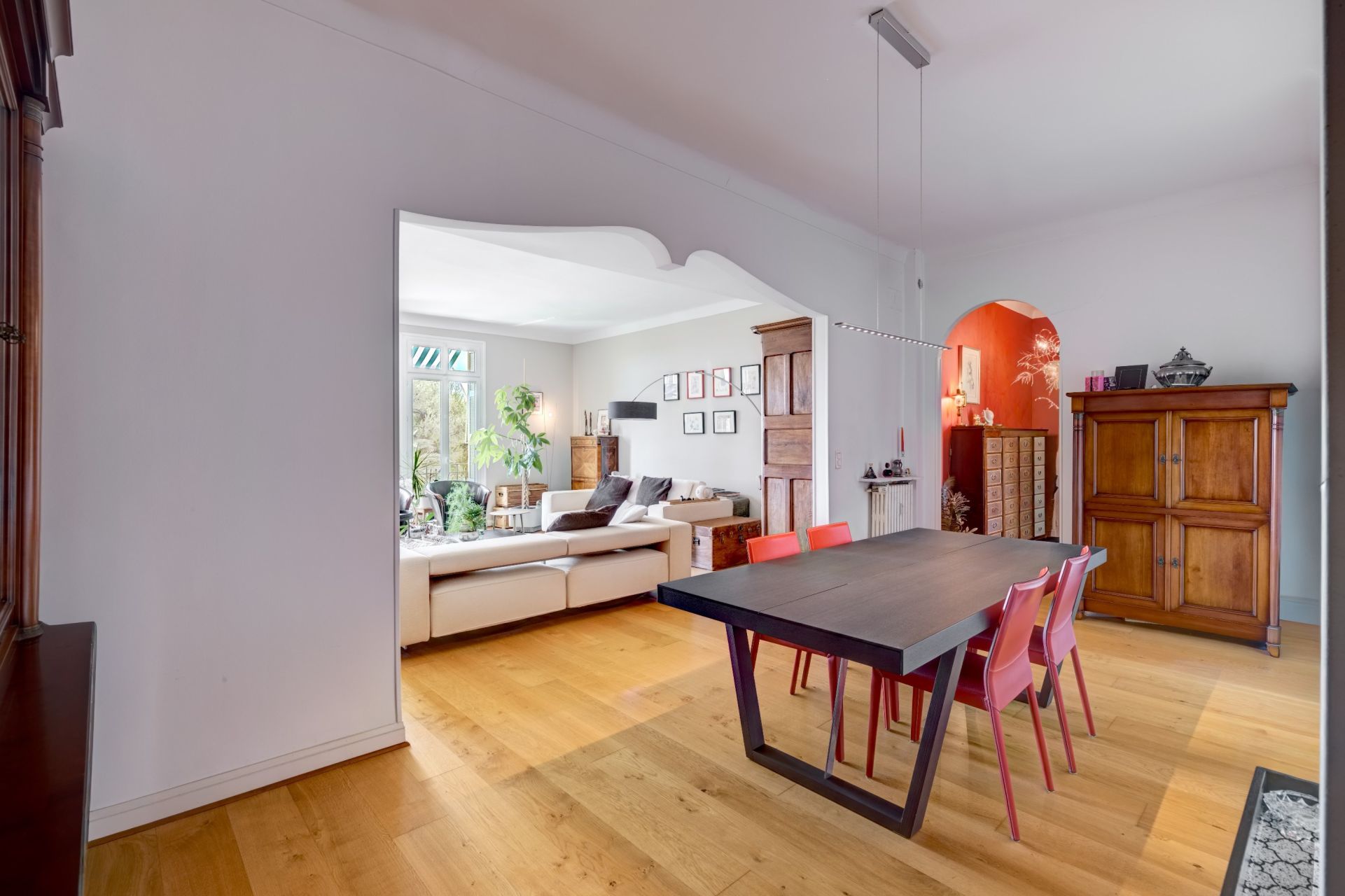 luxury apartment 4 Rooms for sale on CANNES (06400)