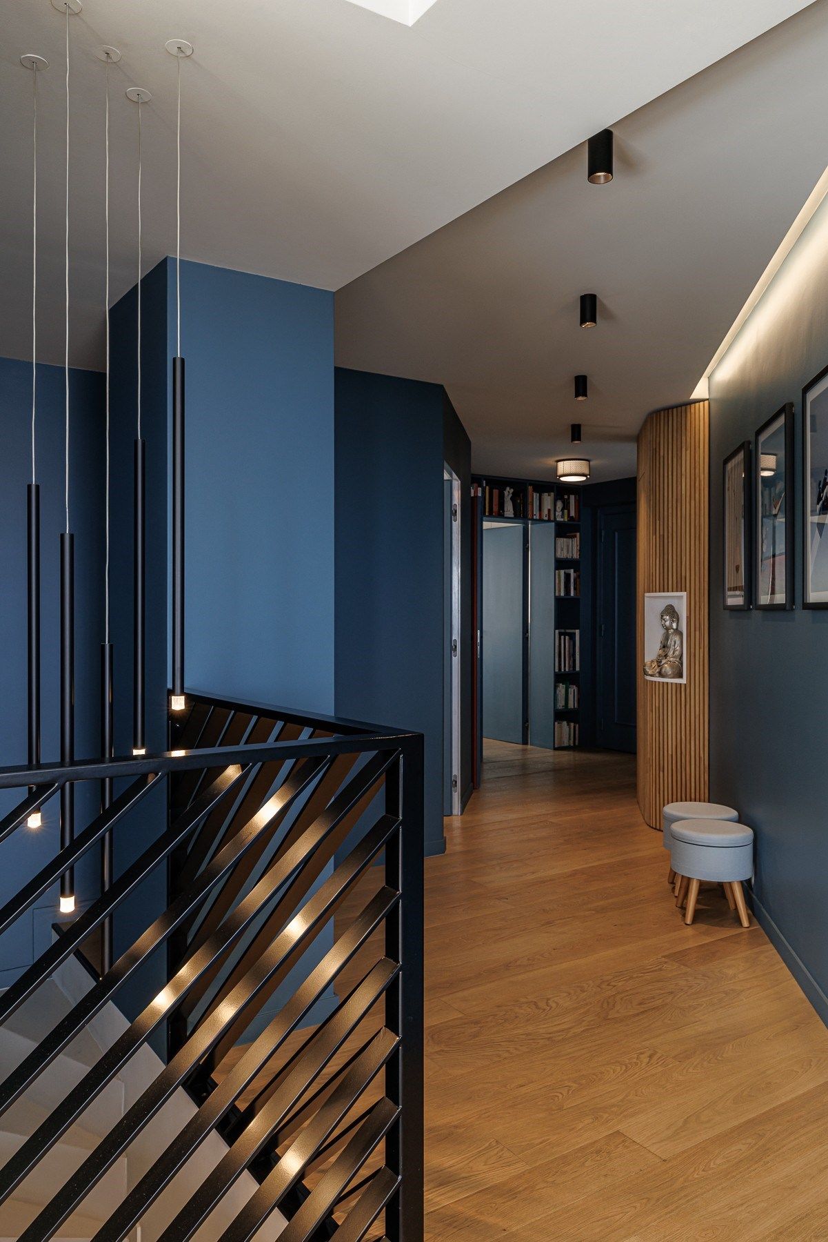 luxury apartment 5 Rooms for sale on NICE (06000)