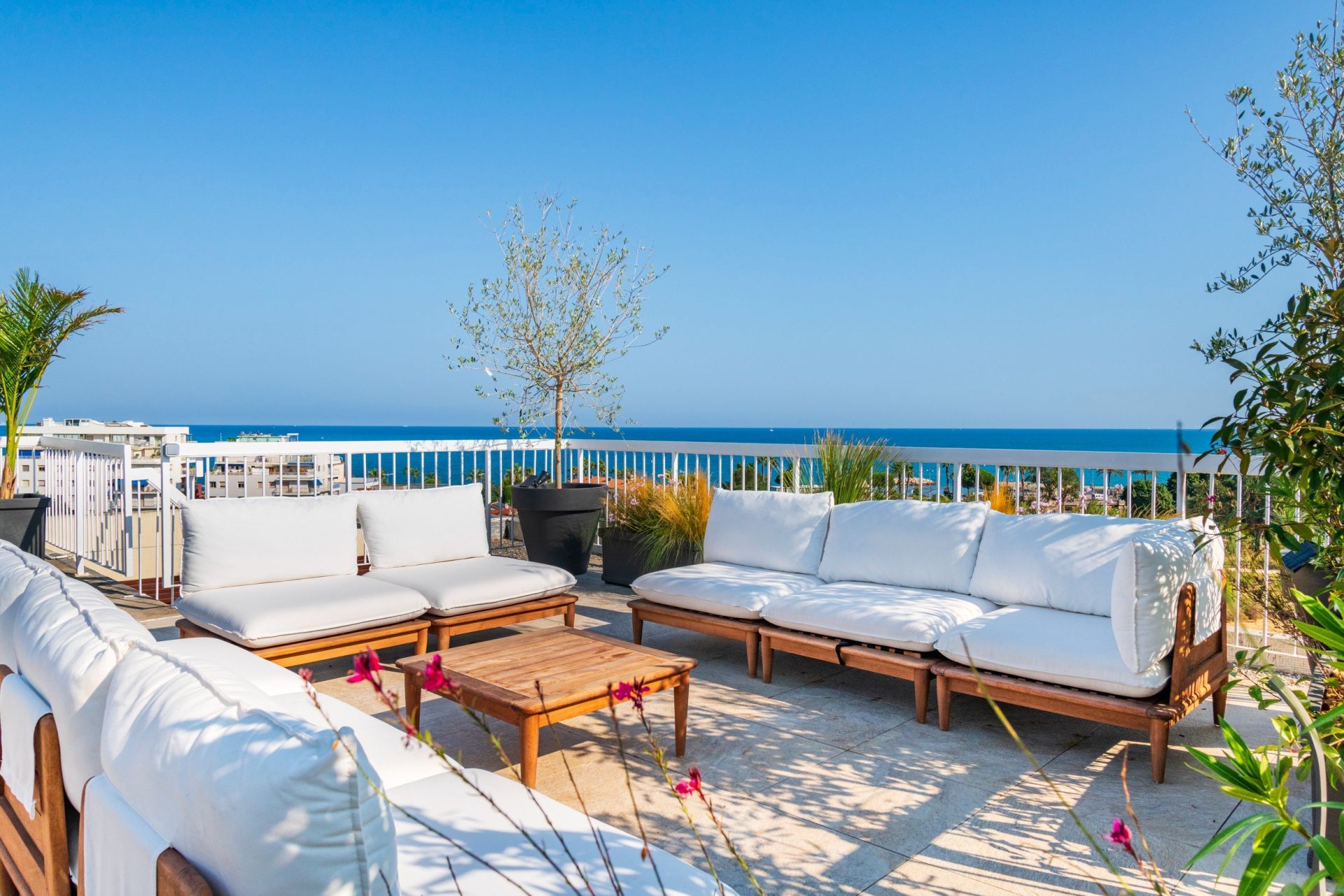 appartement de luxe 4 Pièces en vente sur CAGNES SUR MER (06800)