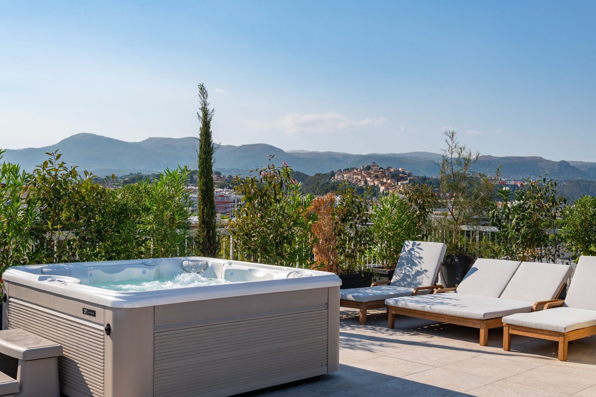 appartement de luxe 4 Pièces en vente sur CAGNES SUR MER (06800)