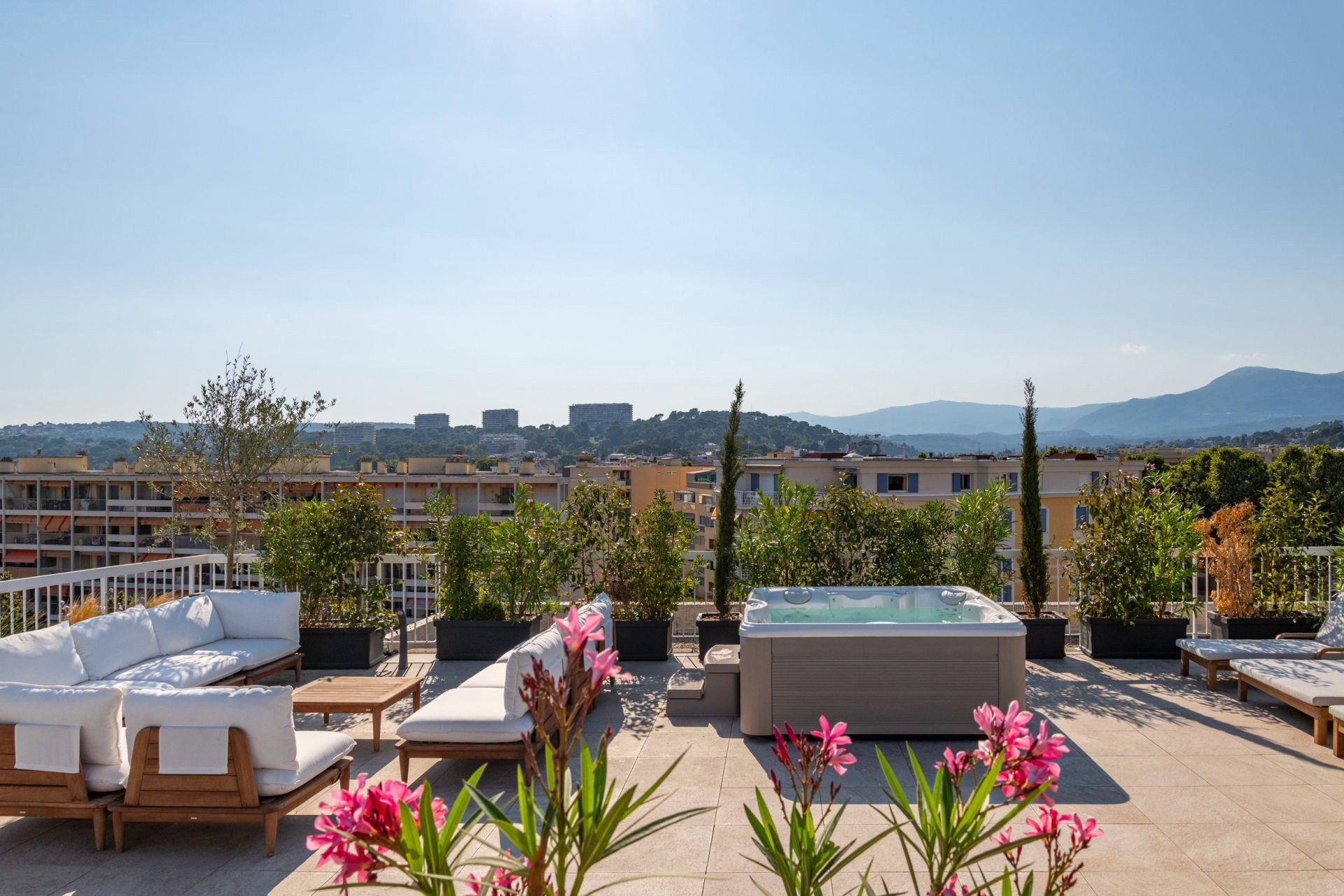 appartement de luxe 4 Pièces en vente sur CAGNES SUR MER (06800)