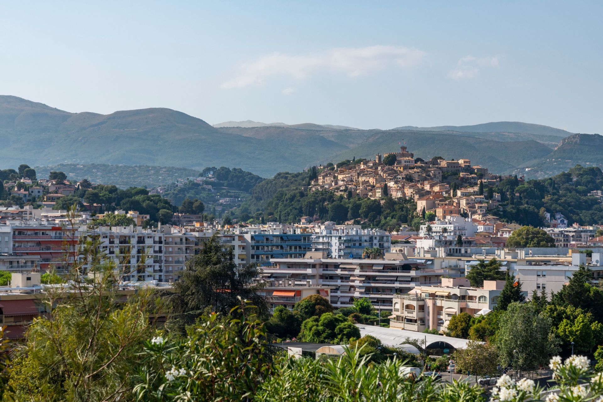 appartement de luxe 4 Pièces en vente sur CAGNES SUR MER (06800)
