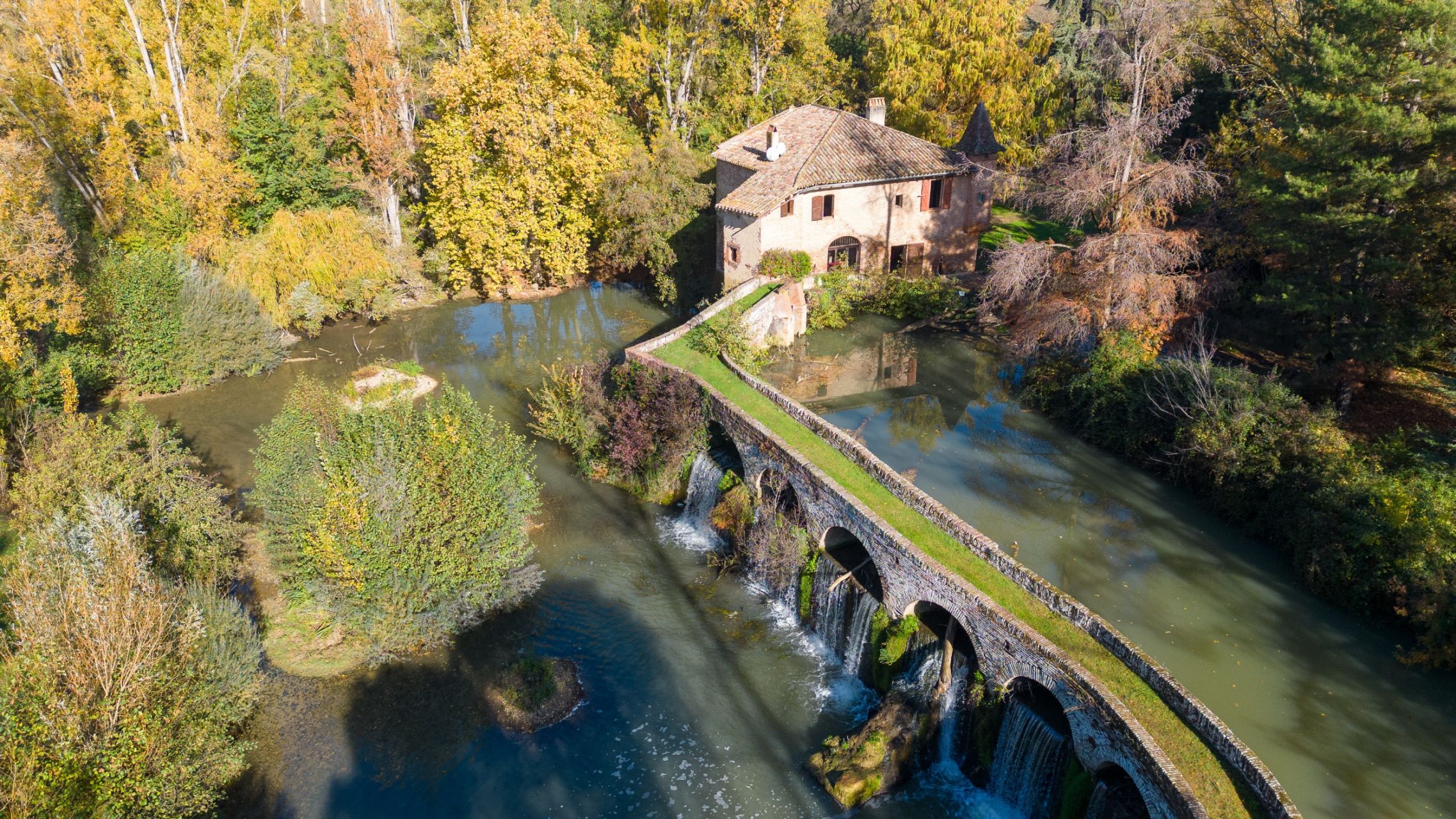 mill 10 Rooms for sale on CASTELSARRASIN (82100)