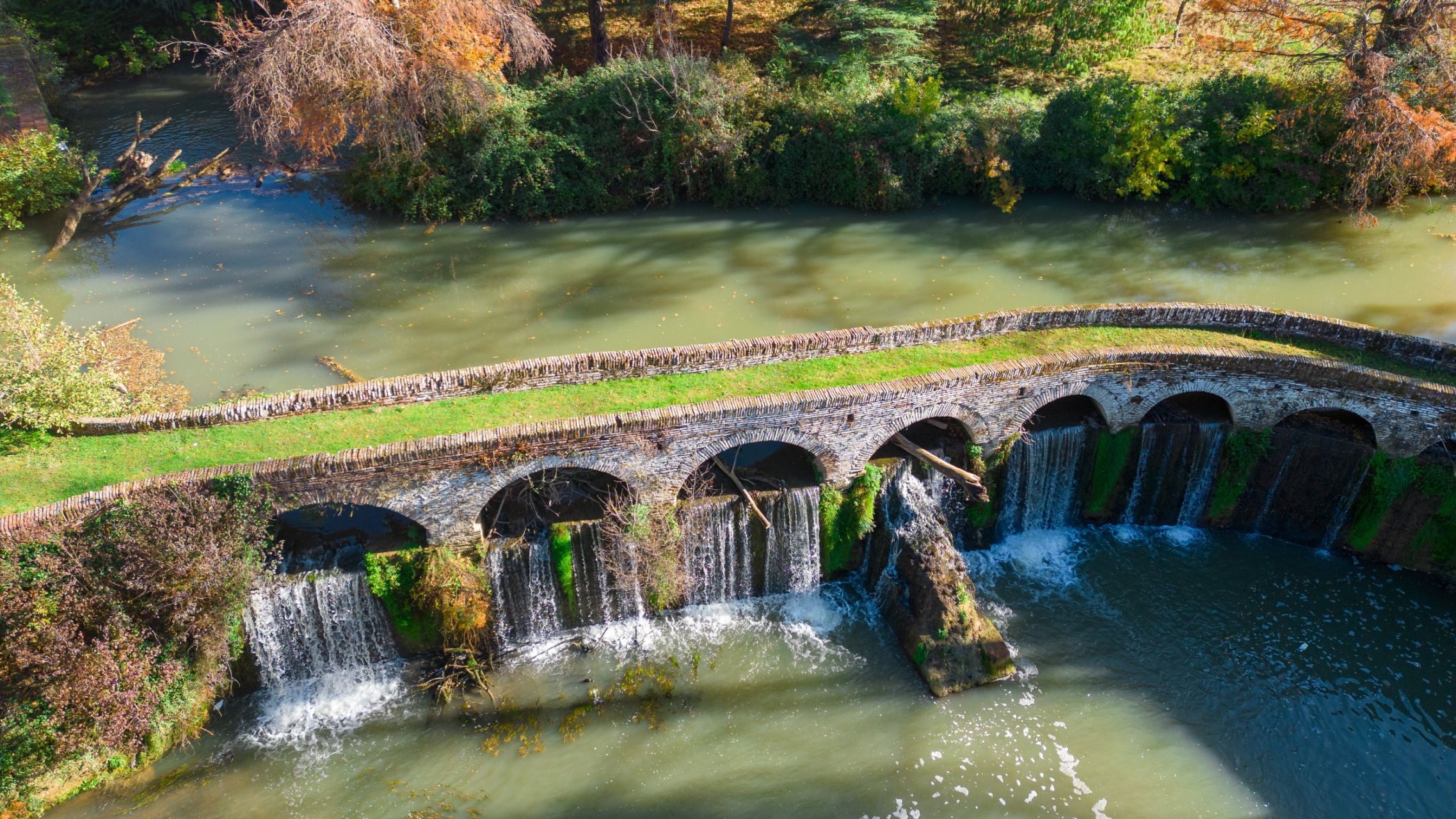 mill 10 Rooms for sale on CASTELSARRASIN (82100)