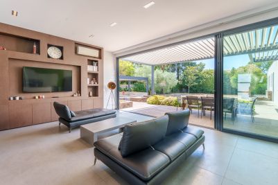 Sale Luxury villa Baillargues 4&nbsp;Rooms 195&nbsp;m²