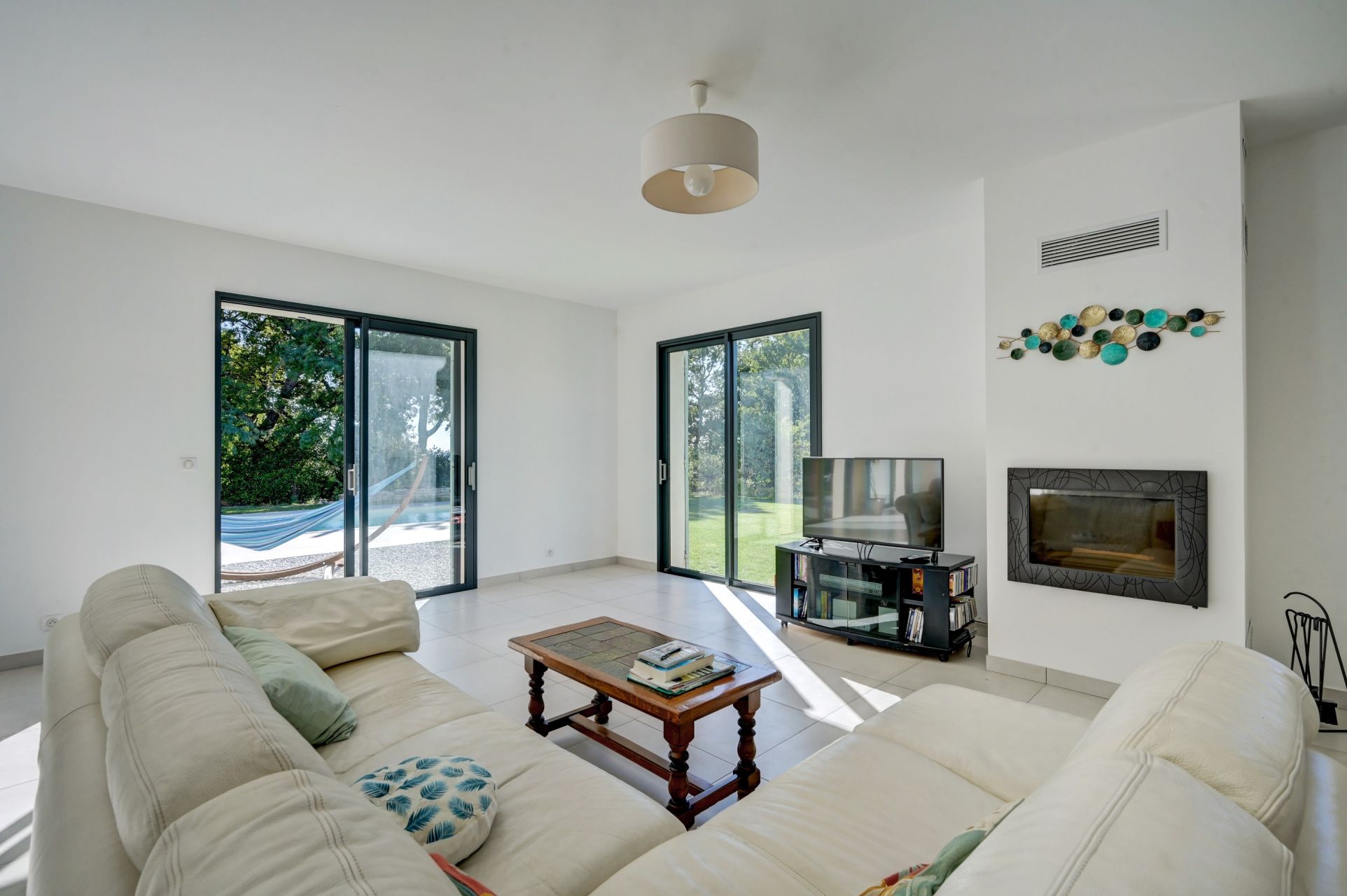 luxury house 7 Rooms for sale on AIX EN PROVENCE (13100)