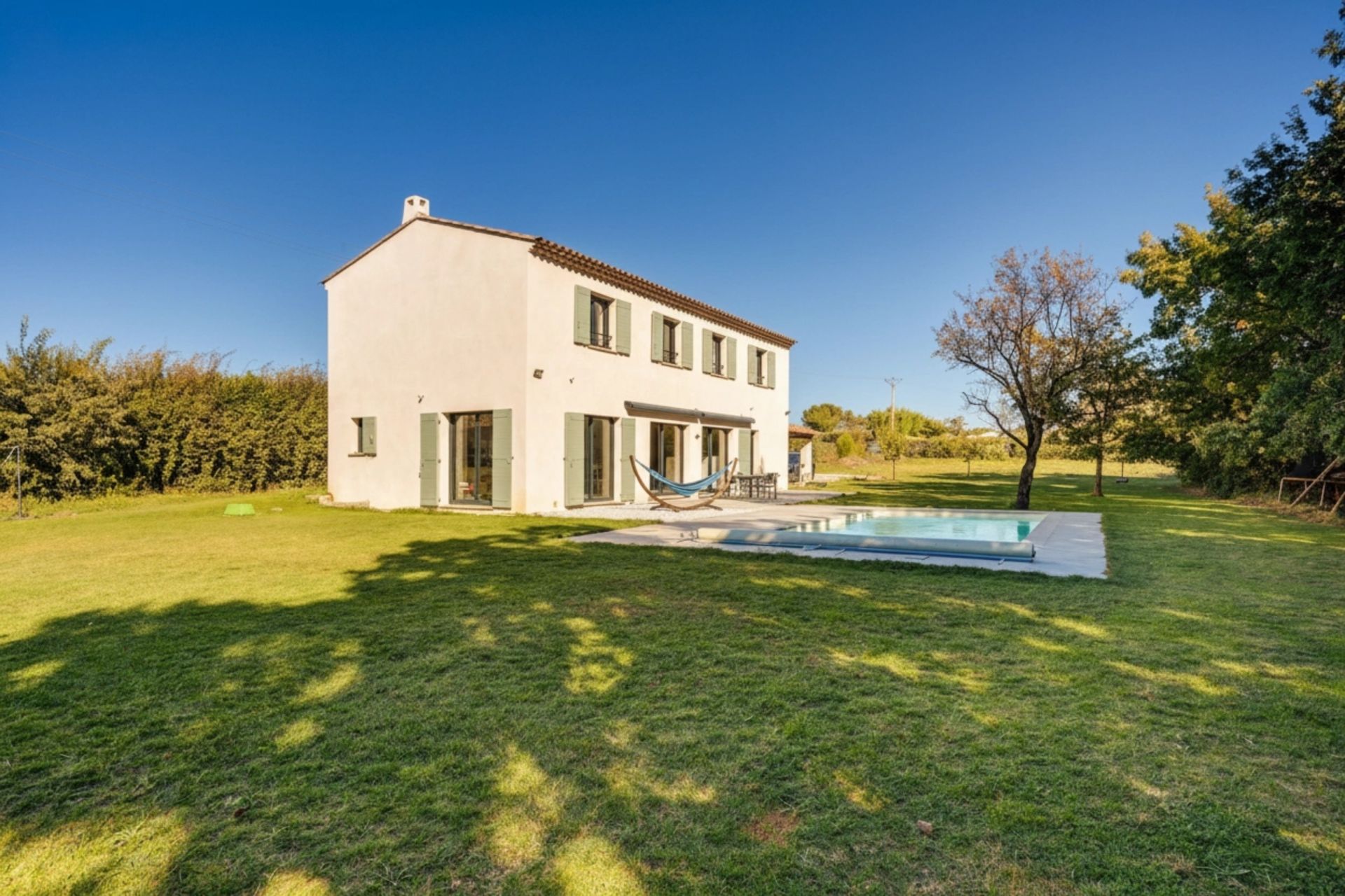 luxury house 7 Rooms for sale on AIX EN PROVENCE (13100)