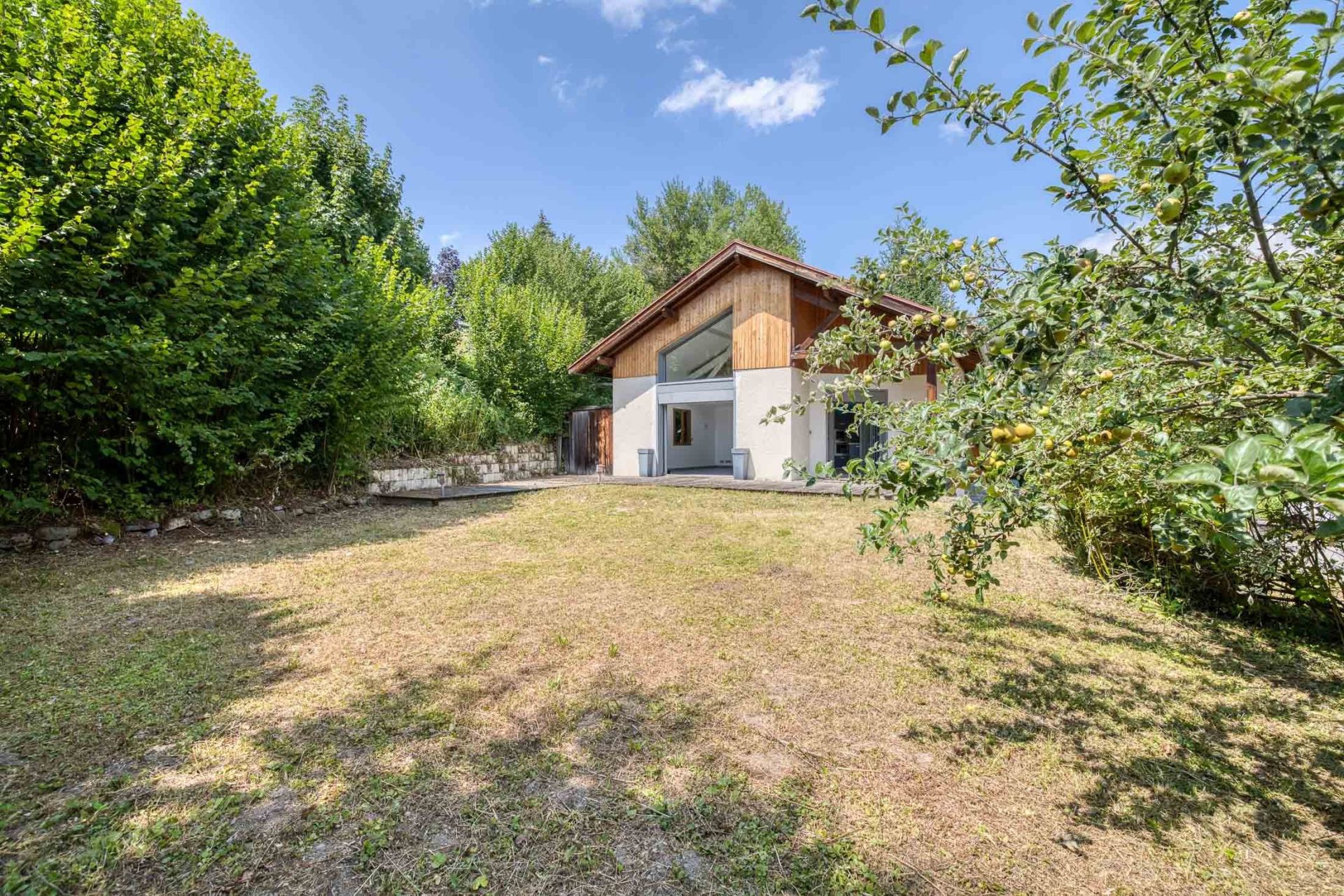luxury chalet 6 Rooms for sale on ARACHES LA FRASSE (74300)