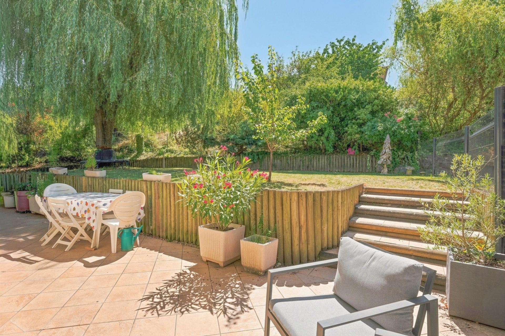 luxury house 6 Rooms for sale on PUBLIER (74500)