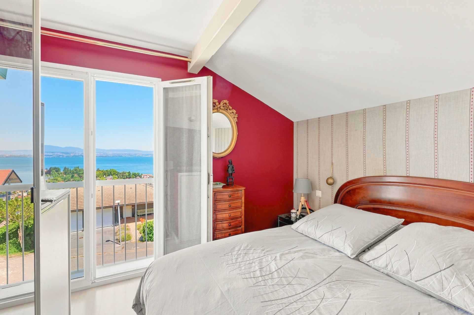 luxury house 6 Rooms for sale on PUBLIER (74500)