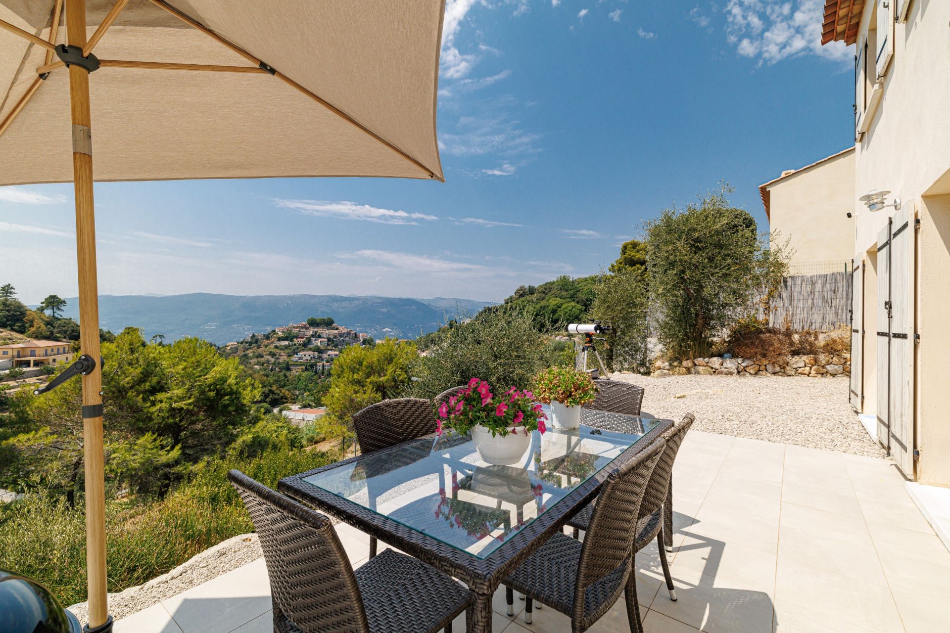 villa de luxe 4 Pièces en vente sur ASPREMONT (06790)