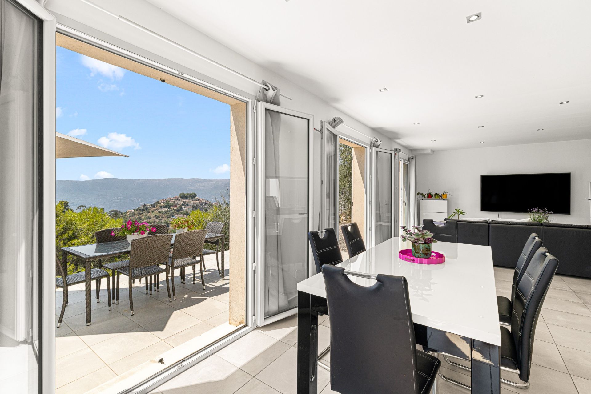 villa de luxe 4 Pièces en vente sur ASPREMONT (06790)