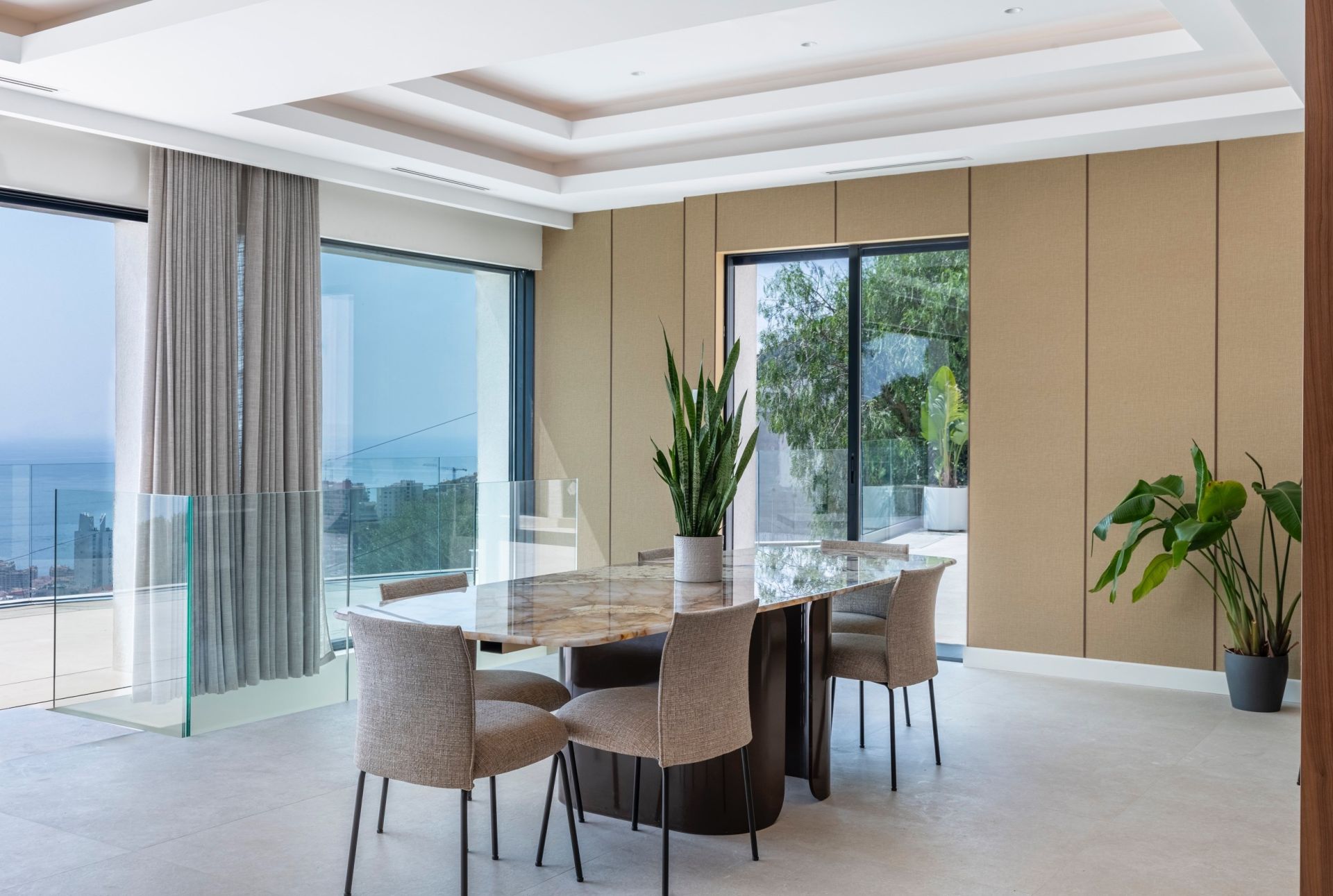 luxury villa 6 Rooms for sale on BEAUSOLEIL (06240)