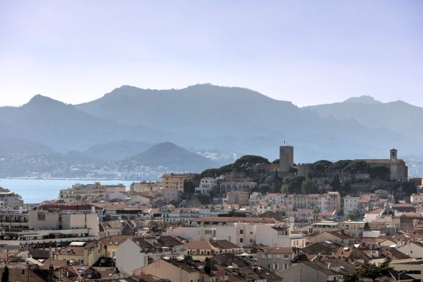 Sale Luxury apartment Cannes 2&nbsp;Rooms 77&nbsp;m²