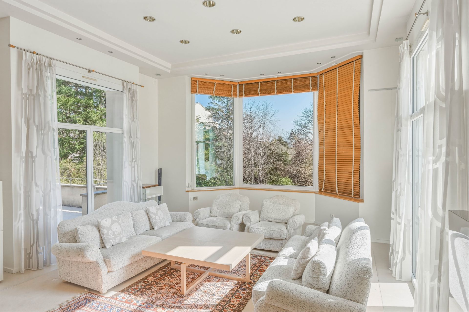 luxury house 12 Rooms for sale on DIVONNE LES BAINS (01220)