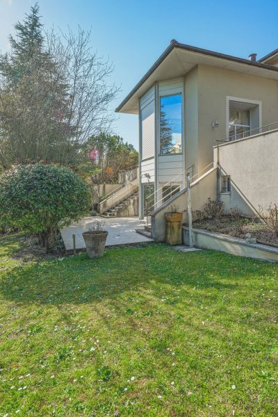 Sale Luxury house Divonne-les-Bains 12&nbsp;Rooms 517.55&nbsp;m²
