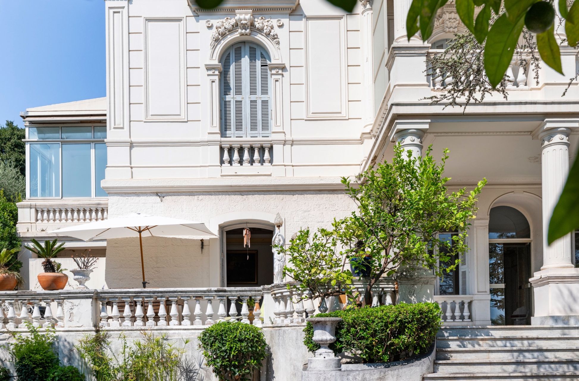 luxury apartment 3 Rooms for sale on NICE (06000)