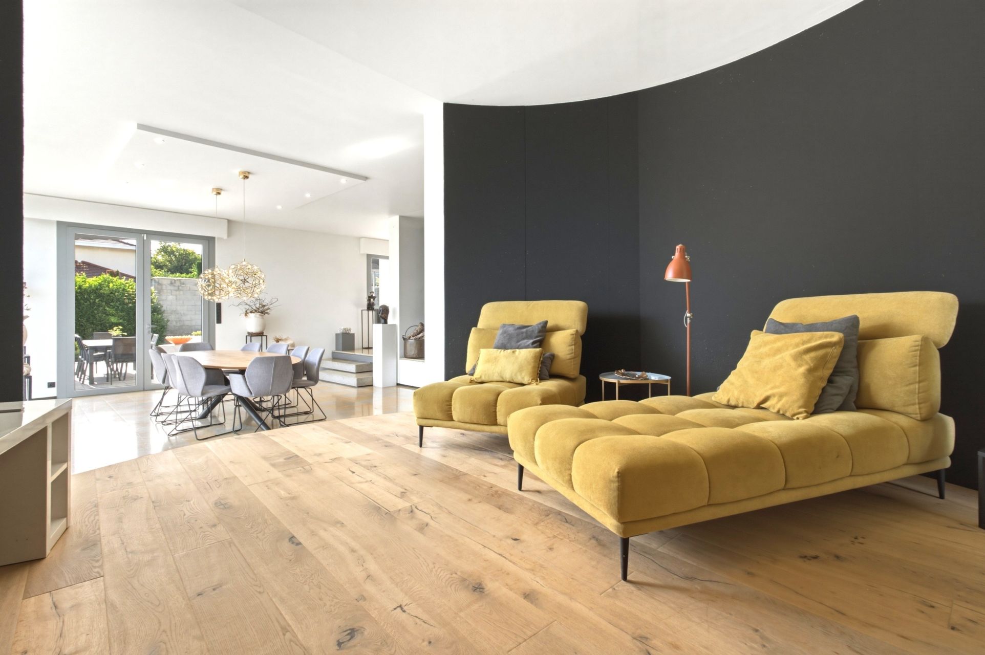 luxury house 10 Rooms for sale on ST JEAN DE MOIRANS (38430)