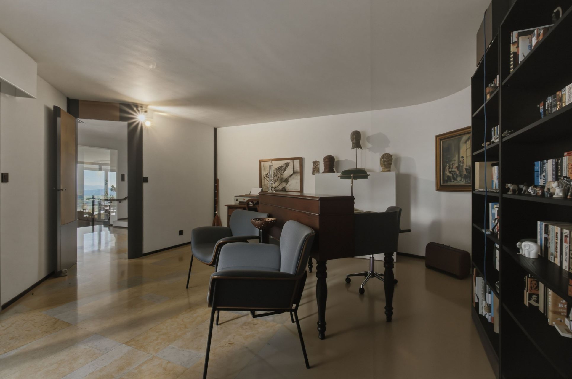 luxury house 10 Rooms for sale on ST JEAN DE MOIRANS (38430)