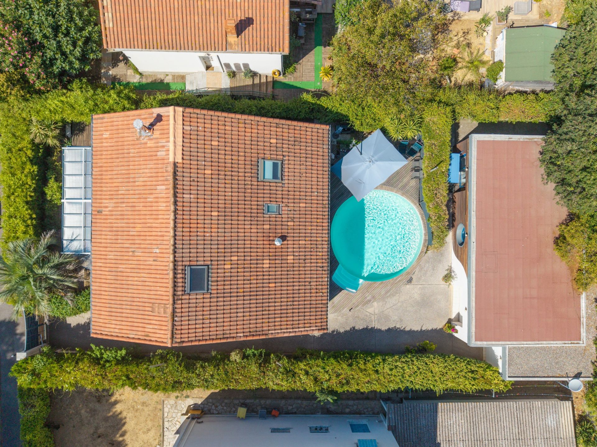 luxury house 8 Rooms for sale on MONTPELLIER (34080)