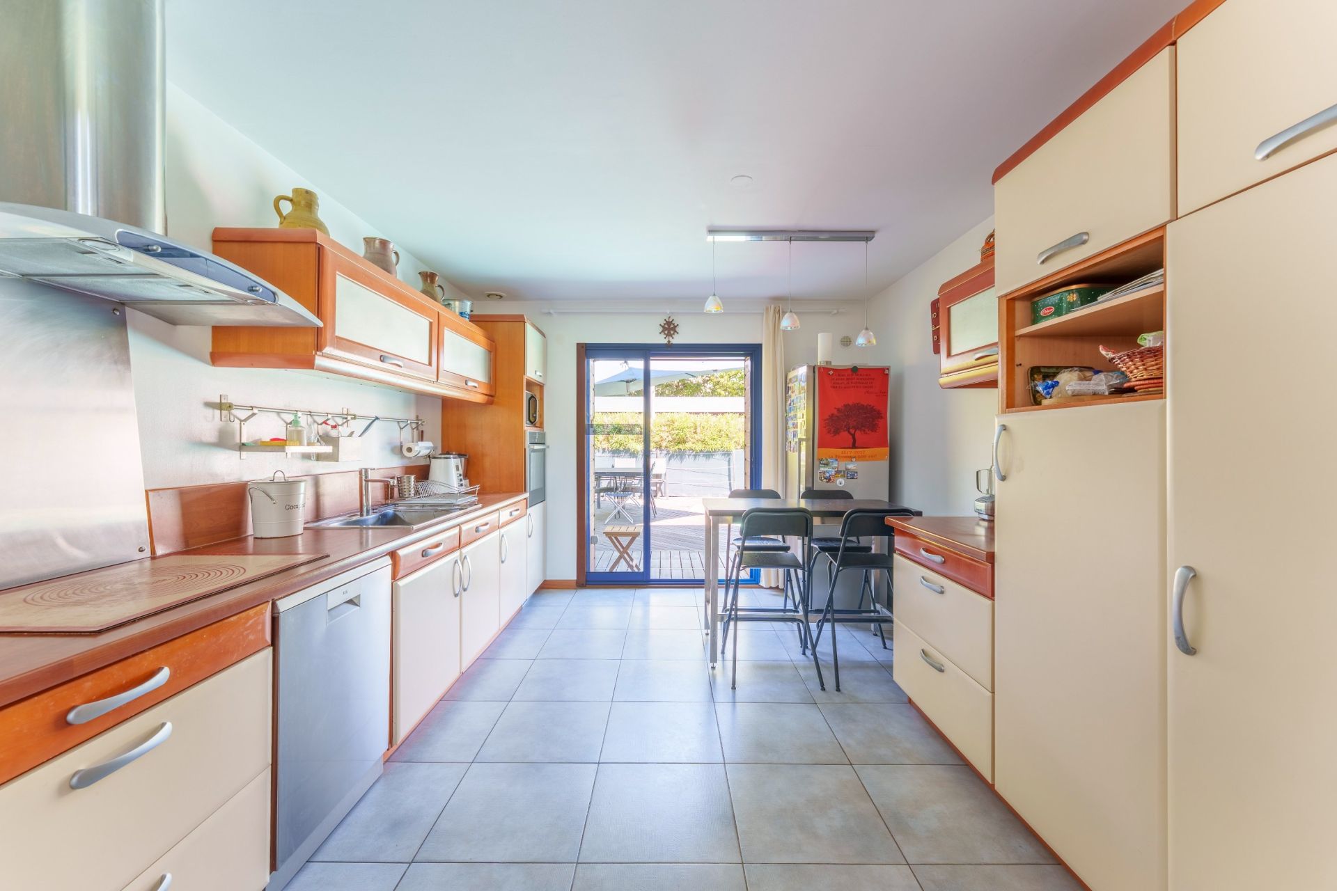 luxury house 8 Rooms for sale on MONTPELLIER (34080)
