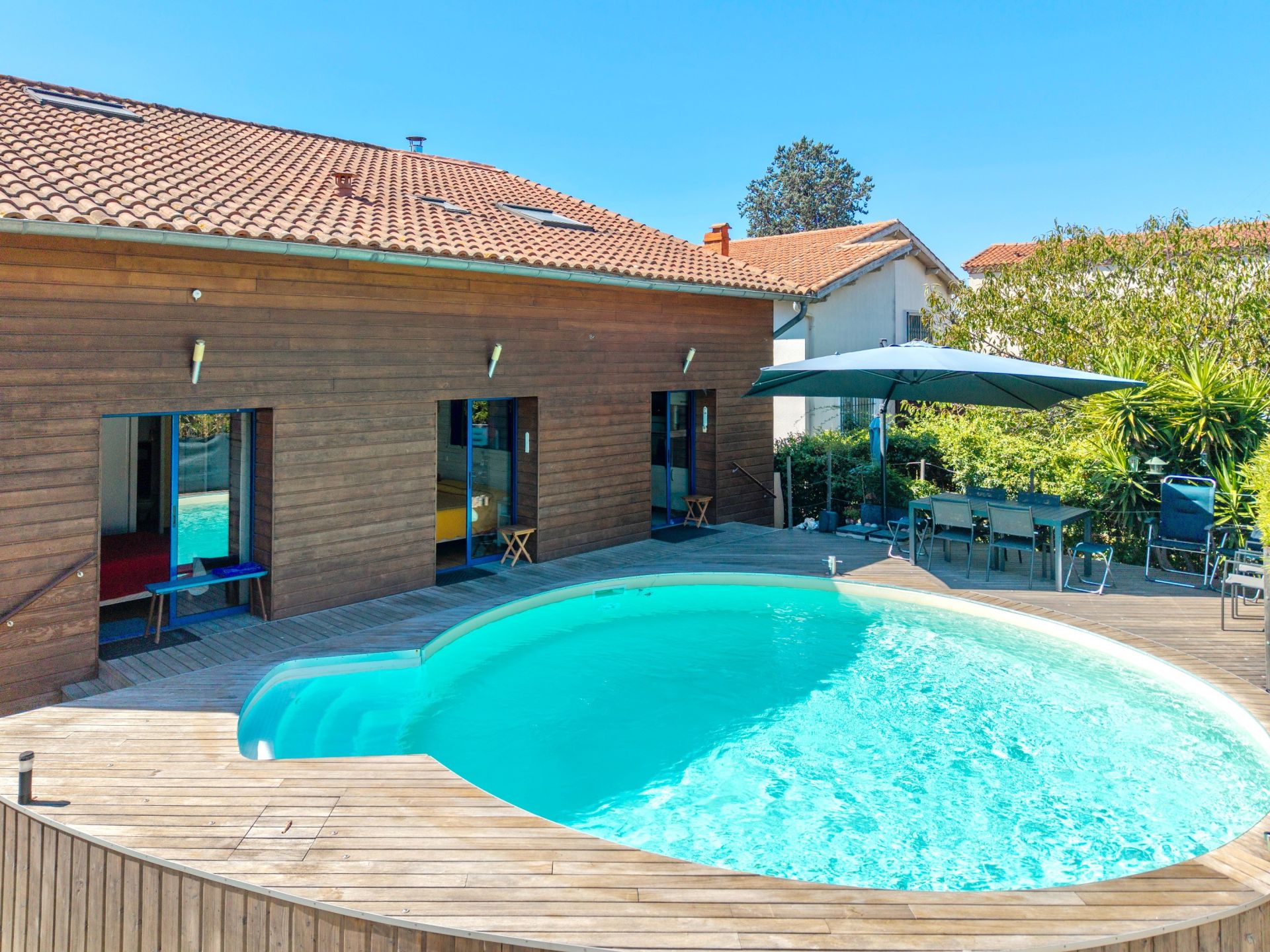 luxury house 8 Rooms for sale on MONTPELLIER (34080)