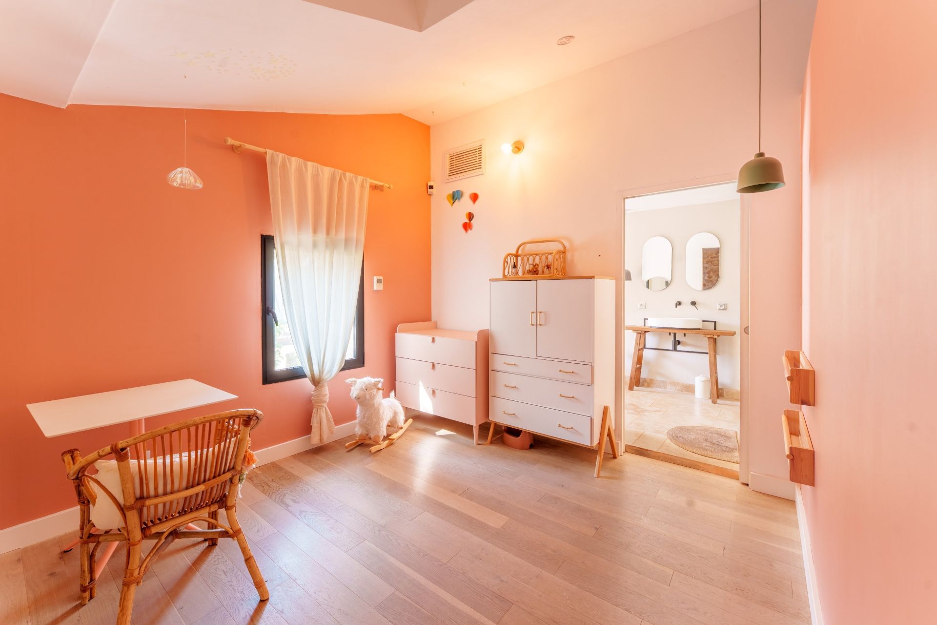 luxury house 6 Rooms for sale on CASTELNAU LE LEZ (34170)