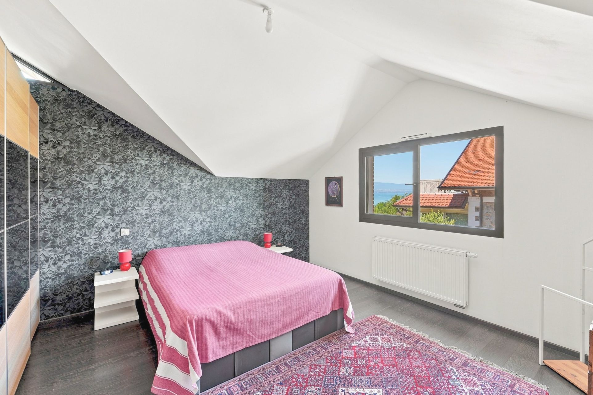 luxury house 5 Rooms for sale on MAXILLY SUR LEMAN (74500)