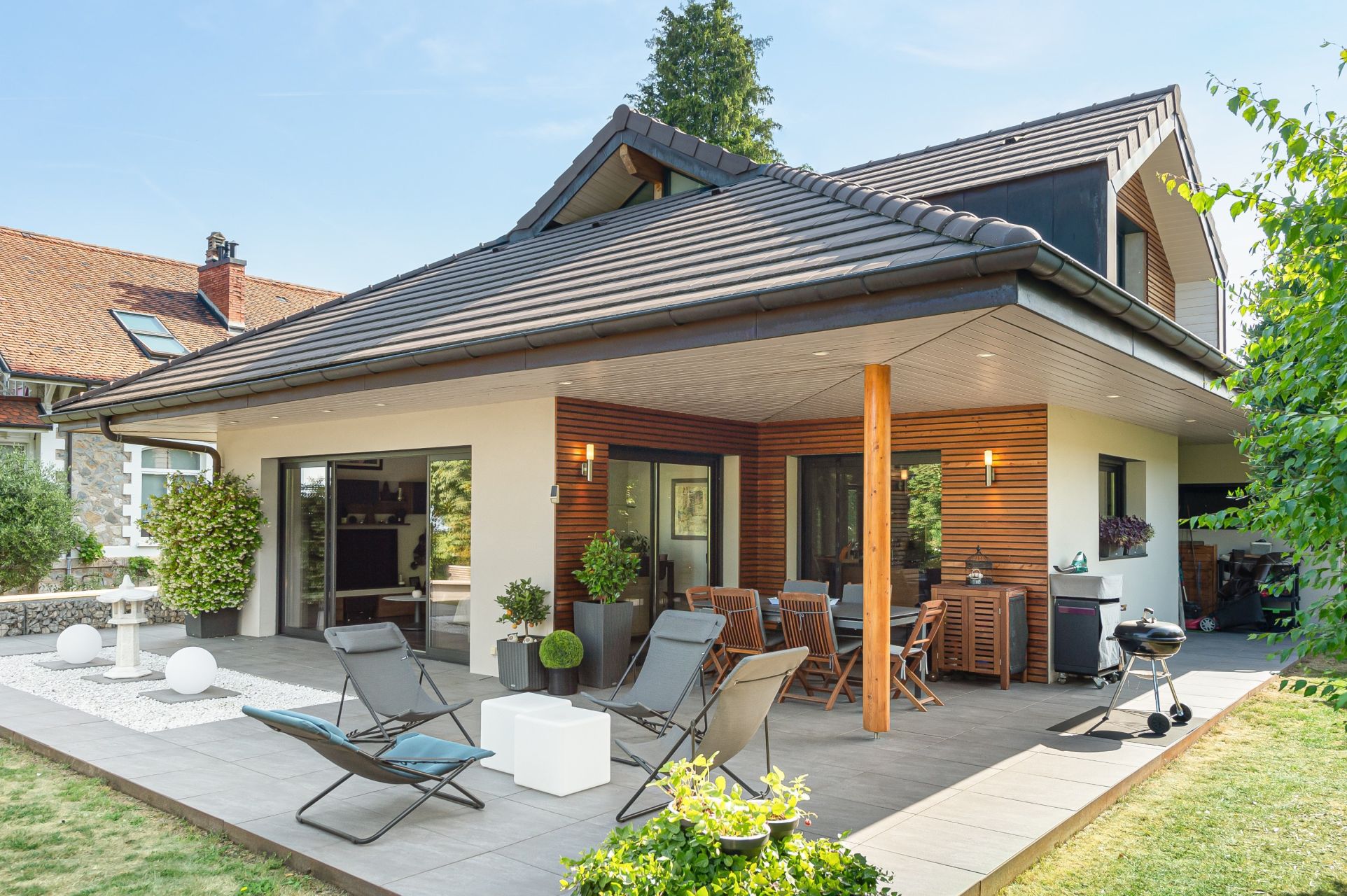 luxury house 5 Rooms for sale on MAXILLY SUR LEMAN (74500)