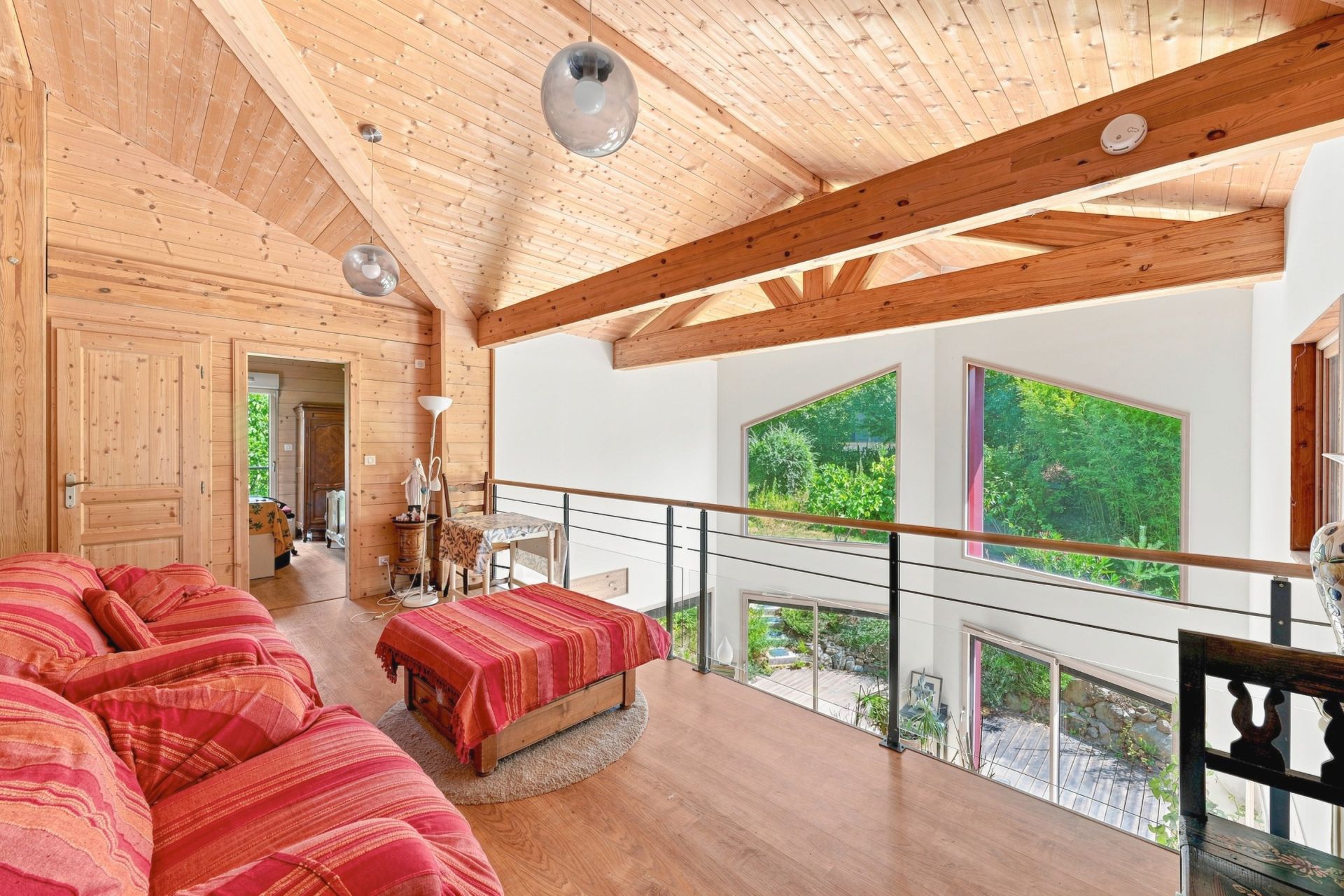 luxury house 8 Rooms for sale on EVIAN LES BAINS (74500)