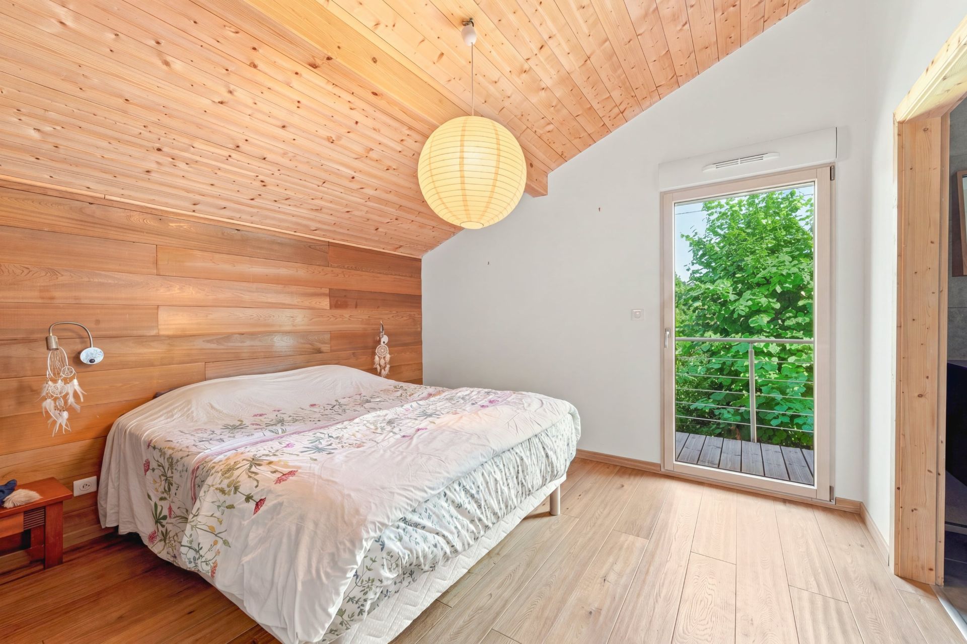 luxury house 8 Rooms for sale on EVIAN LES BAINS (74500)