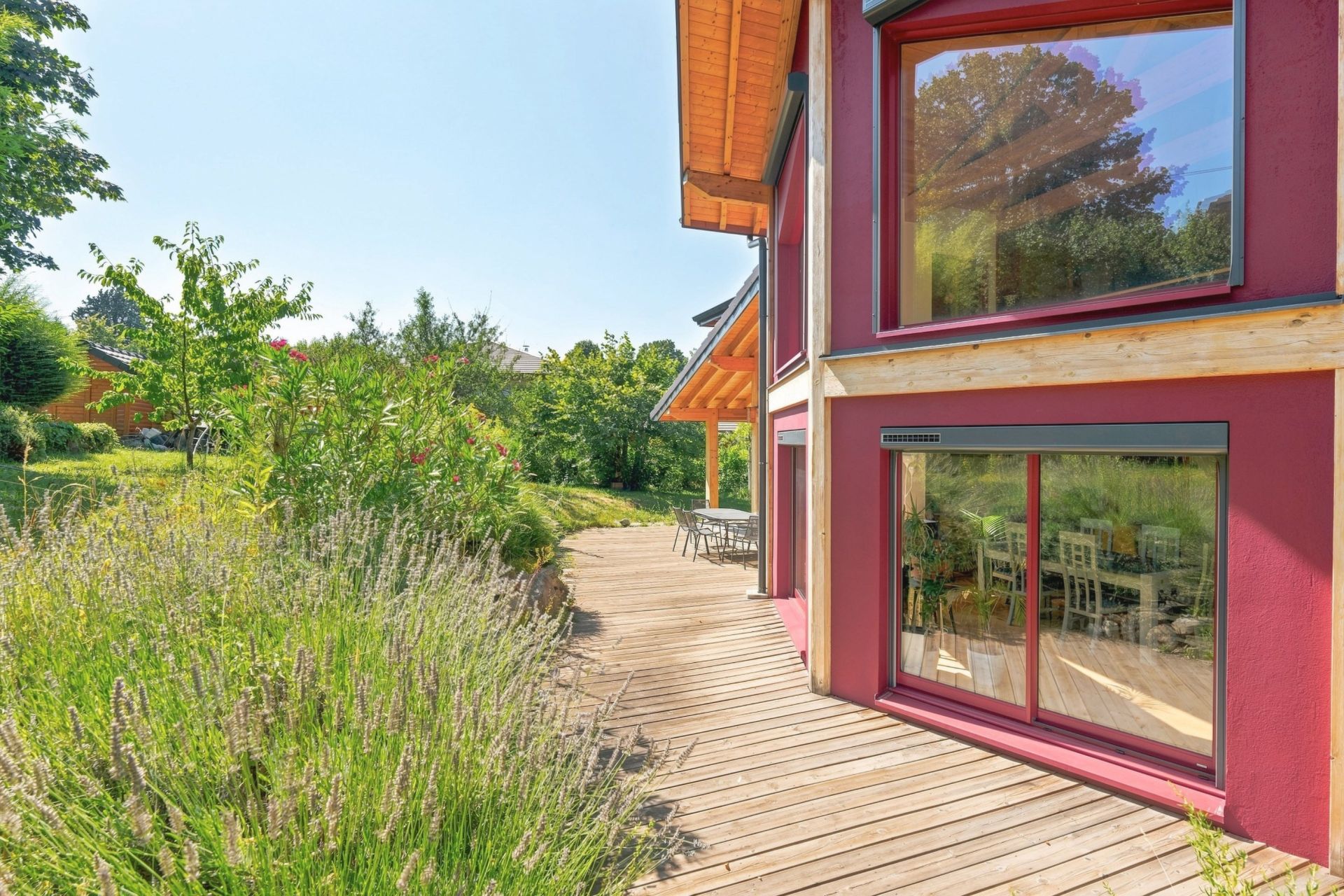 luxury house 8 Rooms for sale on EVIAN LES BAINS (74500)