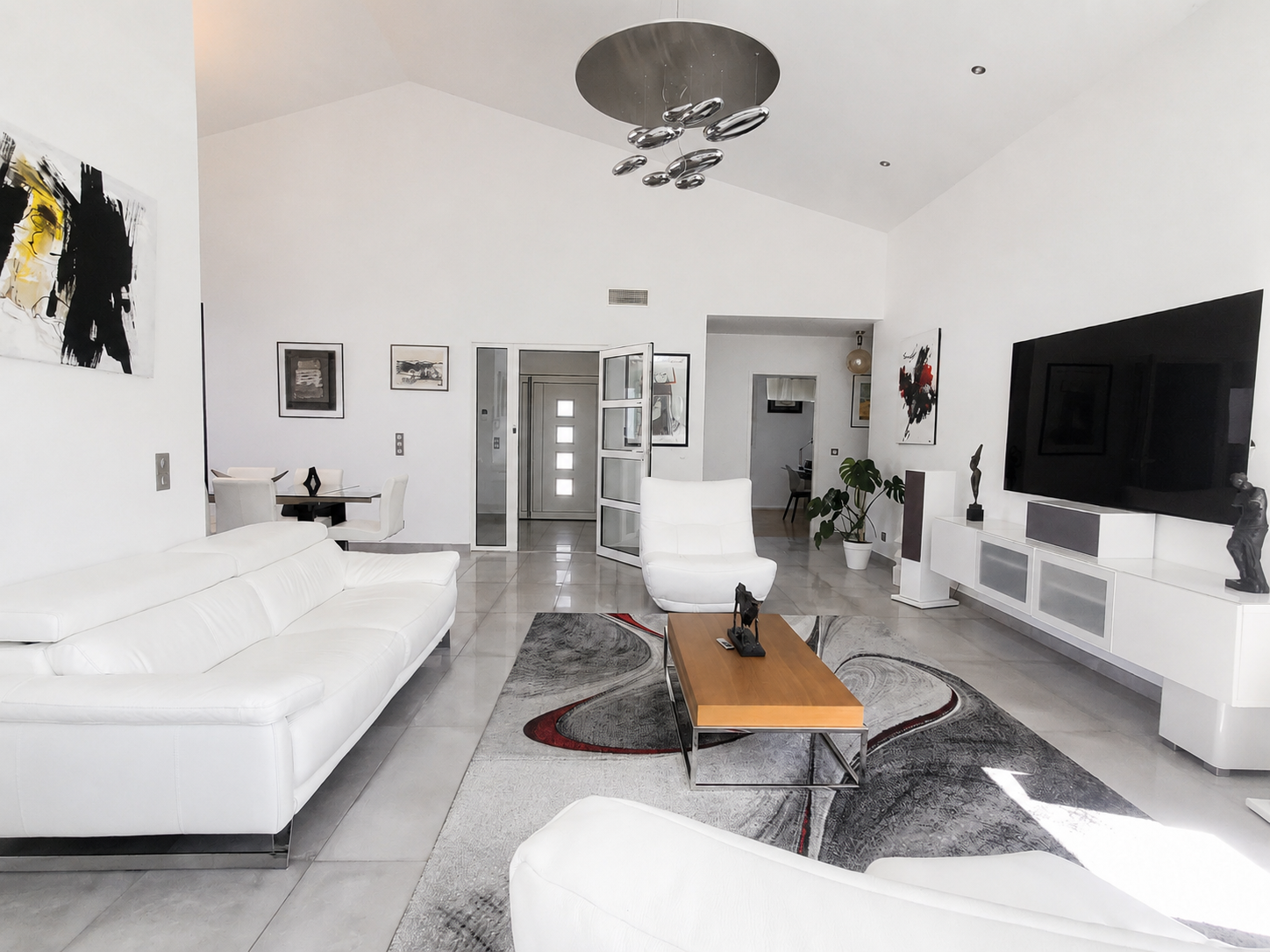 luxury house 6 Rooms for sale on PERPIGNAN (66000)