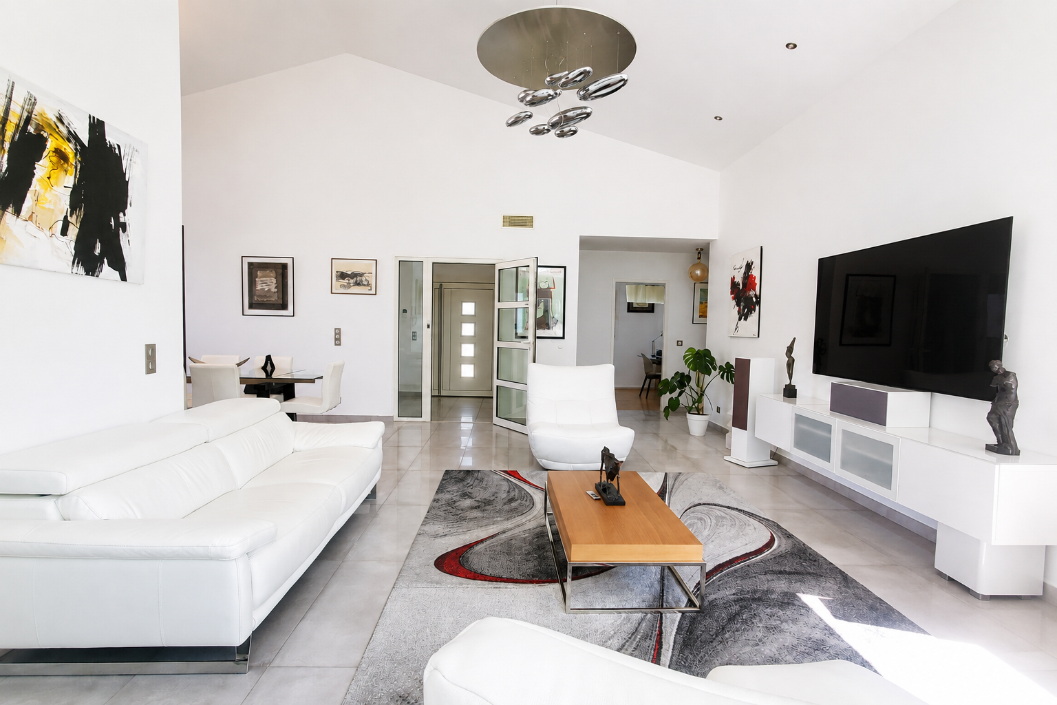 luxury house 6 Rooms for sale on PERPIGNAN (66000)
